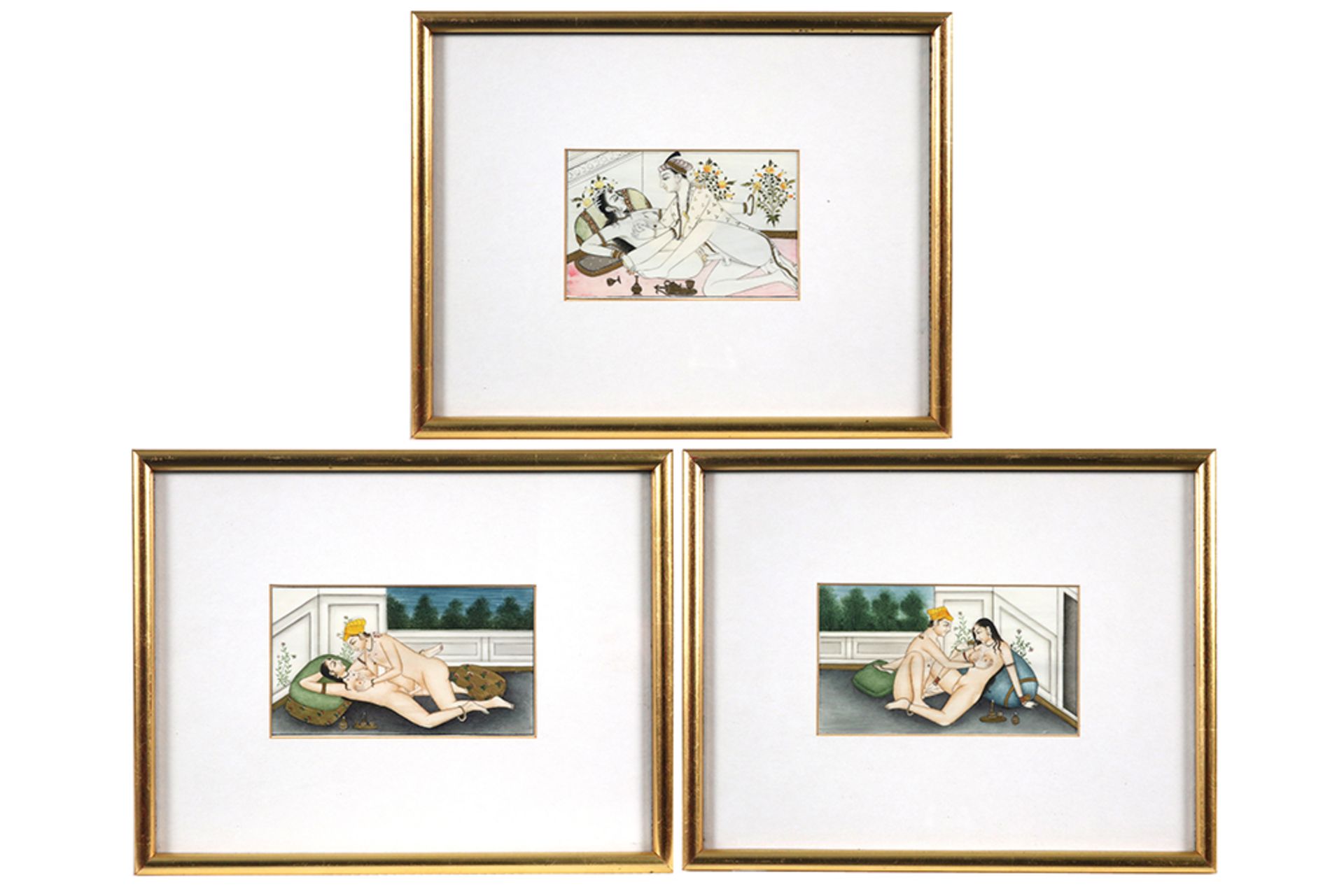 series of three Indian paintings with erotic scenes || Reeks van drie Indische schilderingen met - Bild 2 aus 8