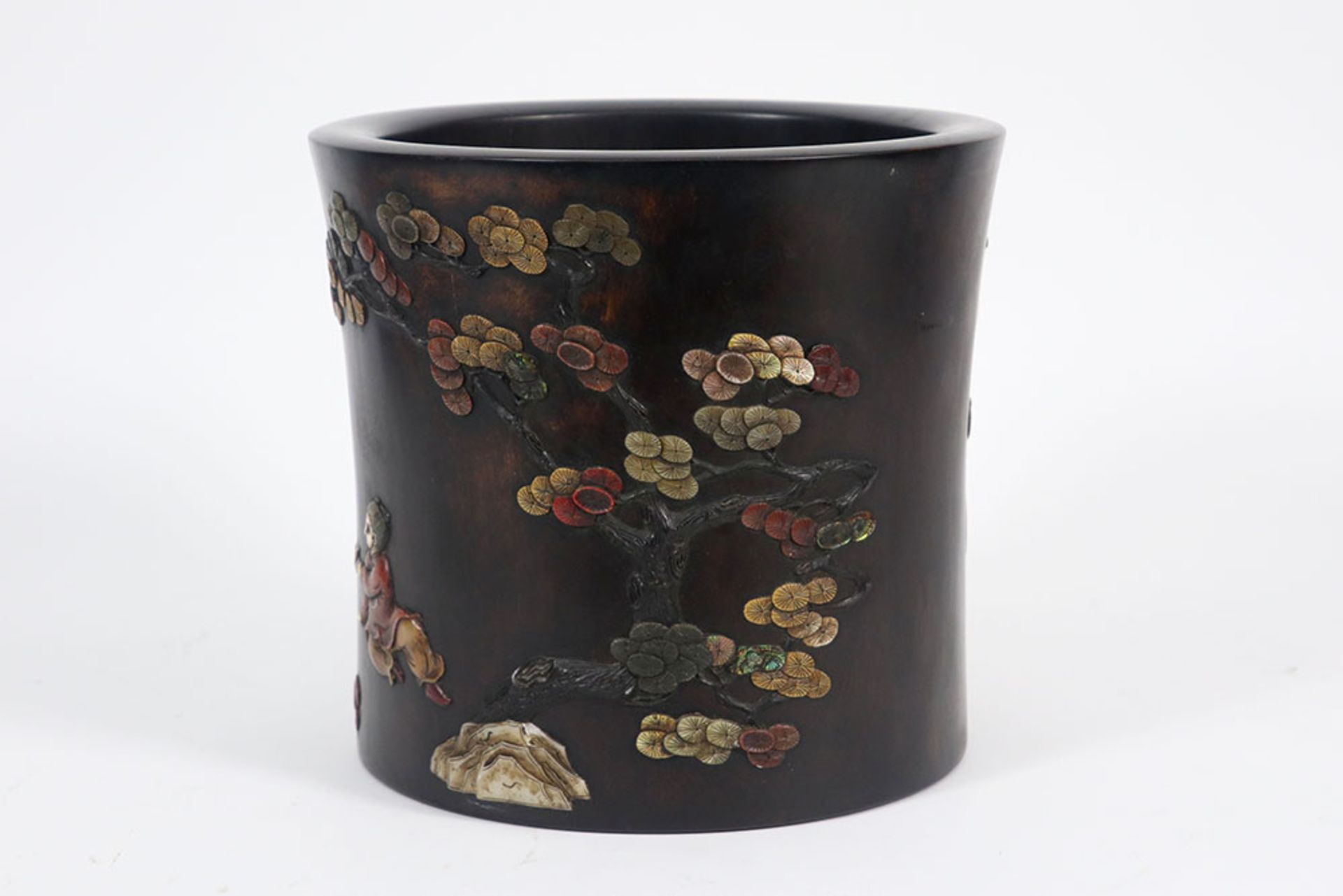 large Chinese brush pot in wood with inlay of mother of pearl and ivory || Vrij grote Chinese - Bild 3 aus 8