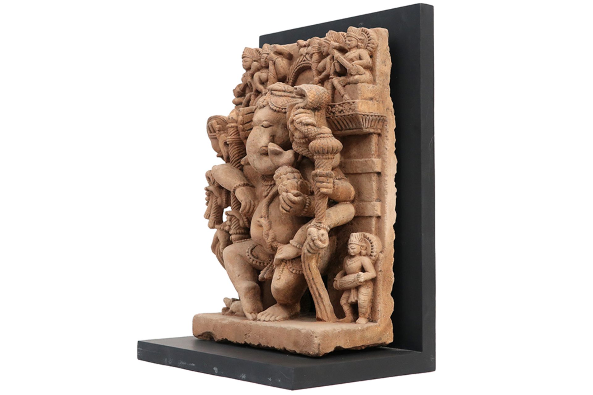 10th/11th Cent. Indian Madhya Pradesh "Ganesha" sculpture in sandstone || INDIA / MADHYA PRADESH - - Image 4 of 4