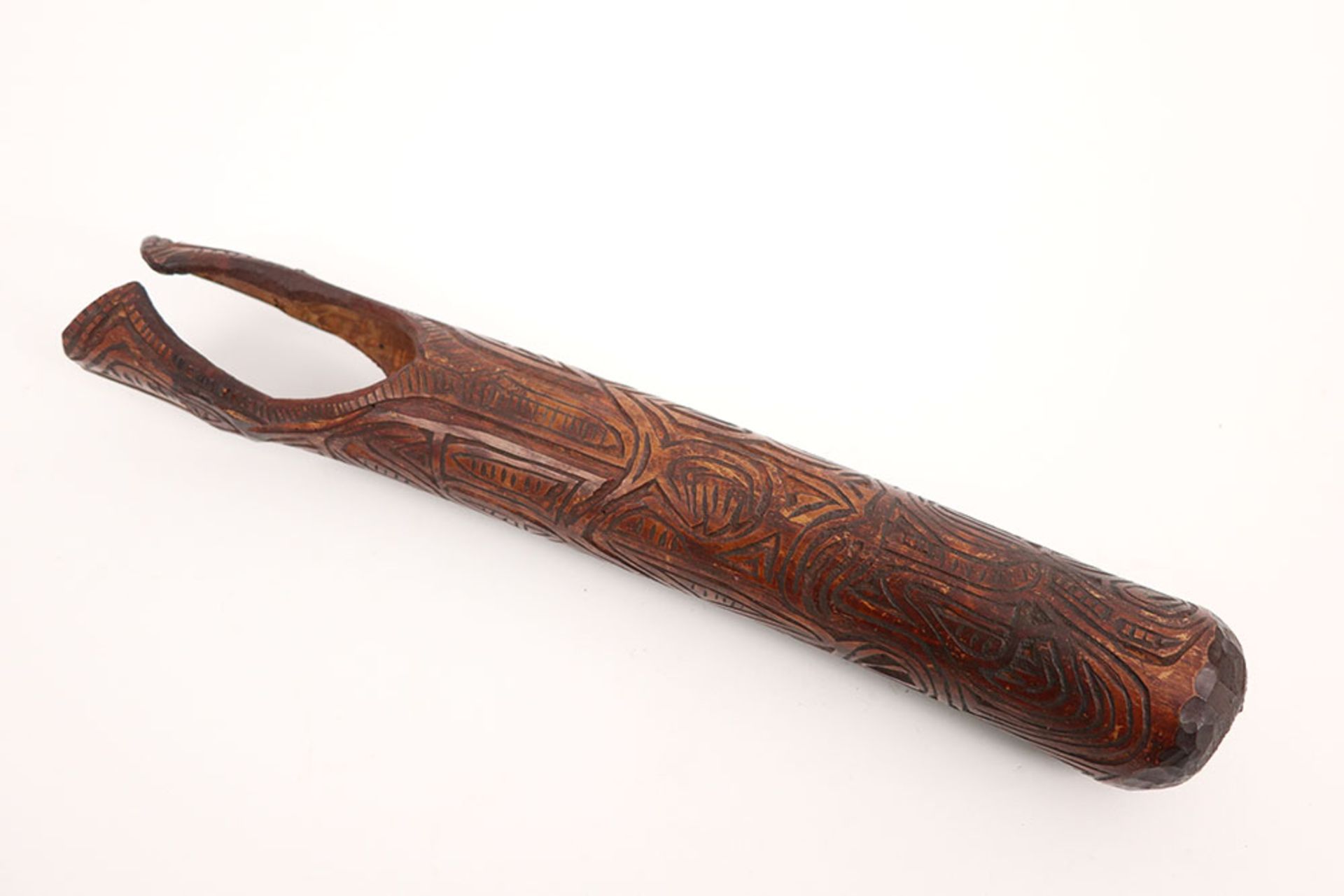 early 20th Cent. West Papua "FU" headhunters blowhorn in bamboo with engraved human figure || WEST -