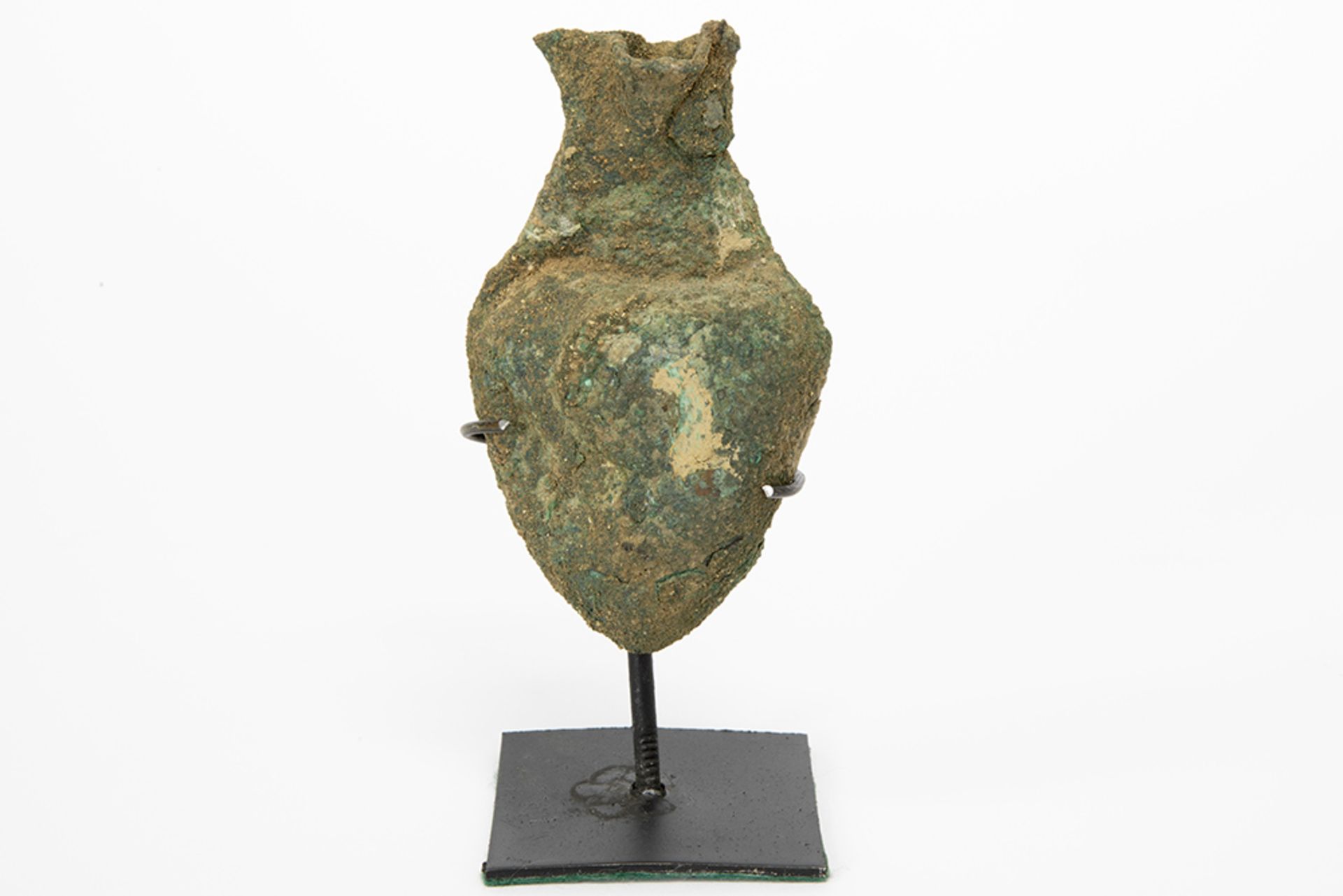 small 1st/3rd Cent. Ancient Rome vase in bronze || OUD-ROMEINSE RIJK - 1°/3° EEUW grafvondst :