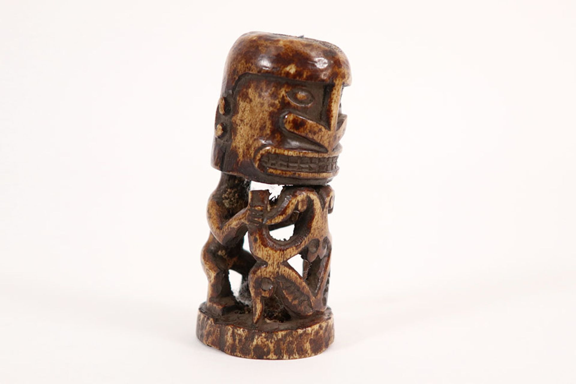1st half of the 20th Cent. Papua "Korwar" ancestral sculpture in bone || PAPOEA / GEELVINKBAAI - - Bild 3 aus 4