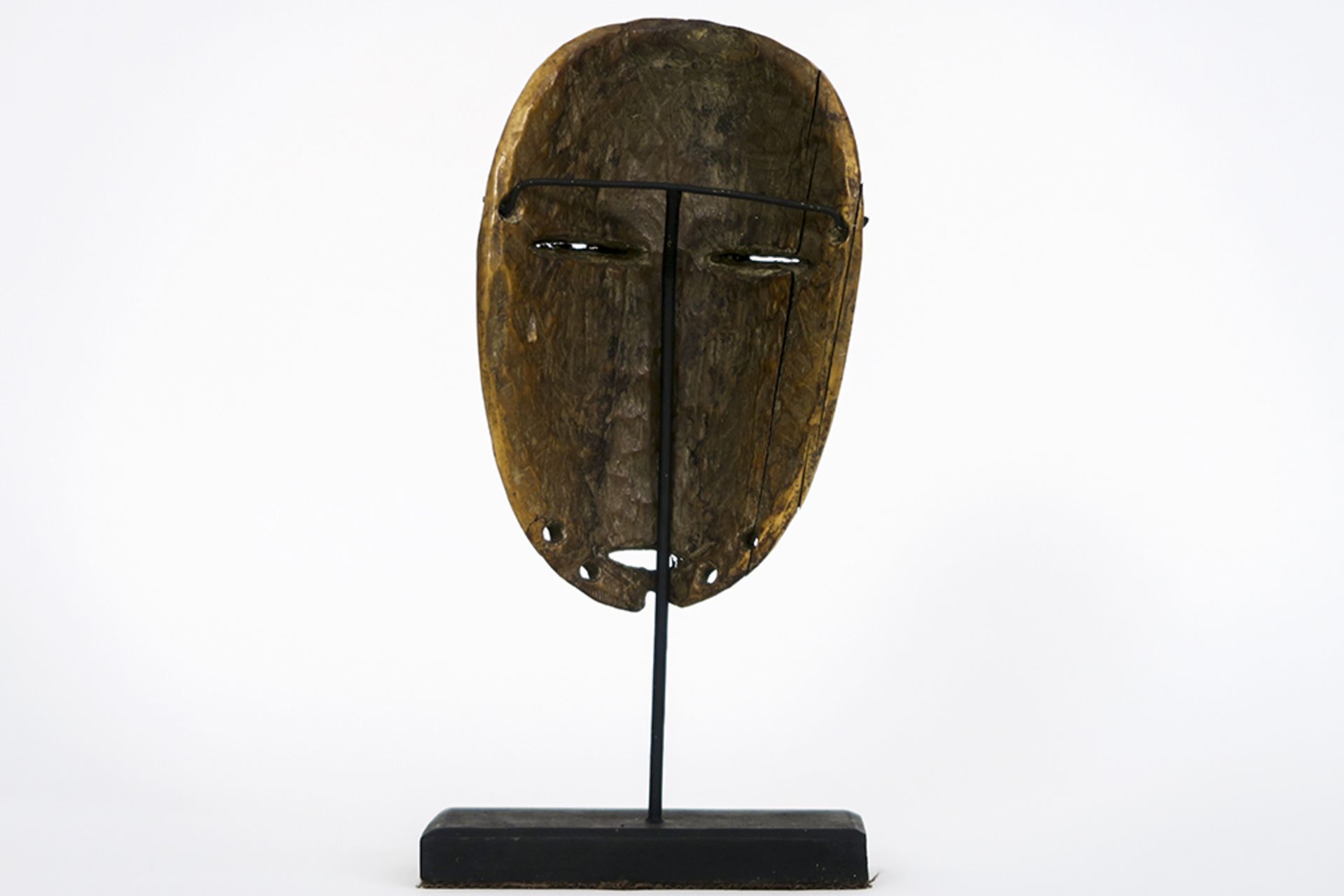 1st half of the 20th Cent. African Congolese "Lega" mask in ivory || AFRIKA - KONGO - 1° HELFT 20° - Bild 3 aus 4