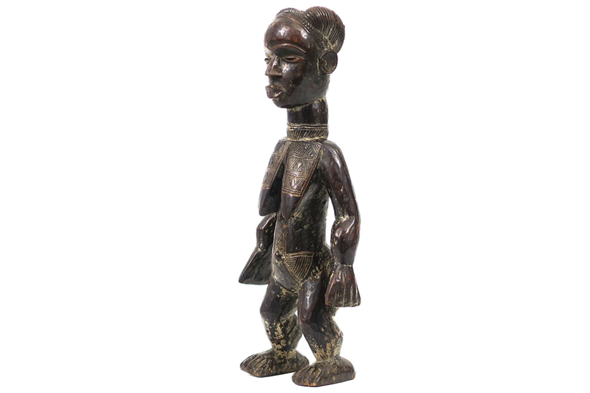 mid 20th Cent. Ivory Coast female figure in wood || AFRIKA - IVOORKUST - ca 1950 houtsculptuur van - Bild 3 aus 4