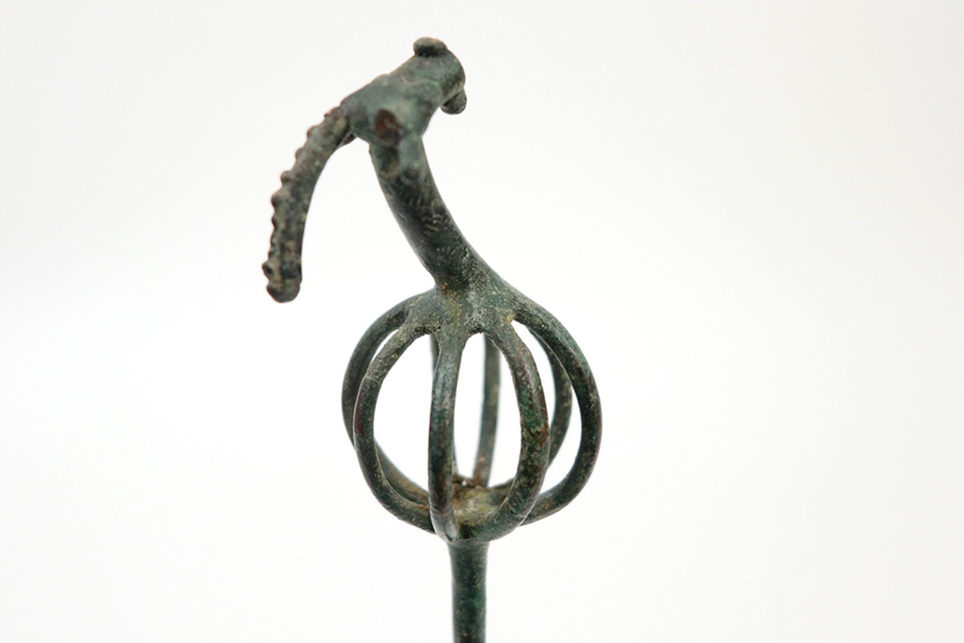rare Ancient Persian Luristan Culture bronze pin with an ibex at the end - nice patina with a XRF - Bild 4 aus 4