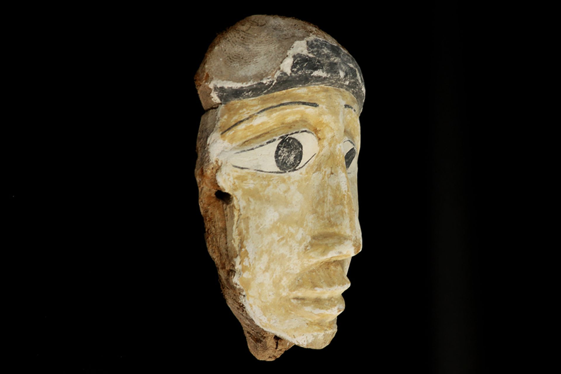 Ancient Egyptian 26th/30th Dynasty mask in wood with original polychromy || OUD-EGYPTE - LATE RIJK - - Bild 2 aus 4