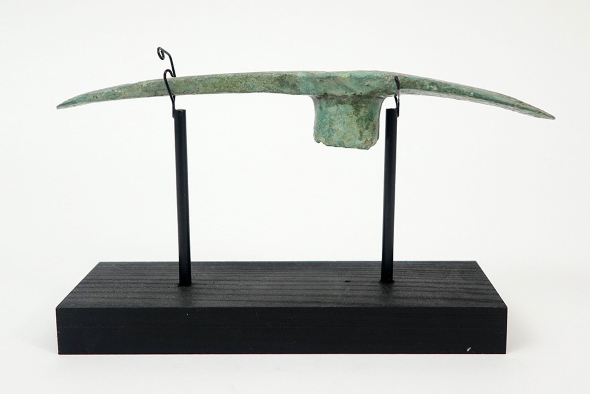 Ancient Persian Luristan Culture ceremonial axe in bronze with nice patina - with stand with XRF