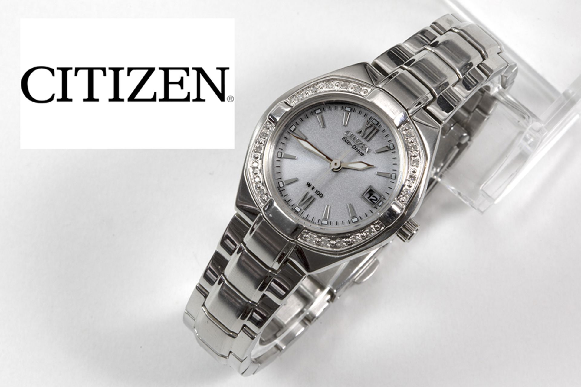 completely original quartz "Citizen Eco Drive" ladies' wristwatch in steel with high quality