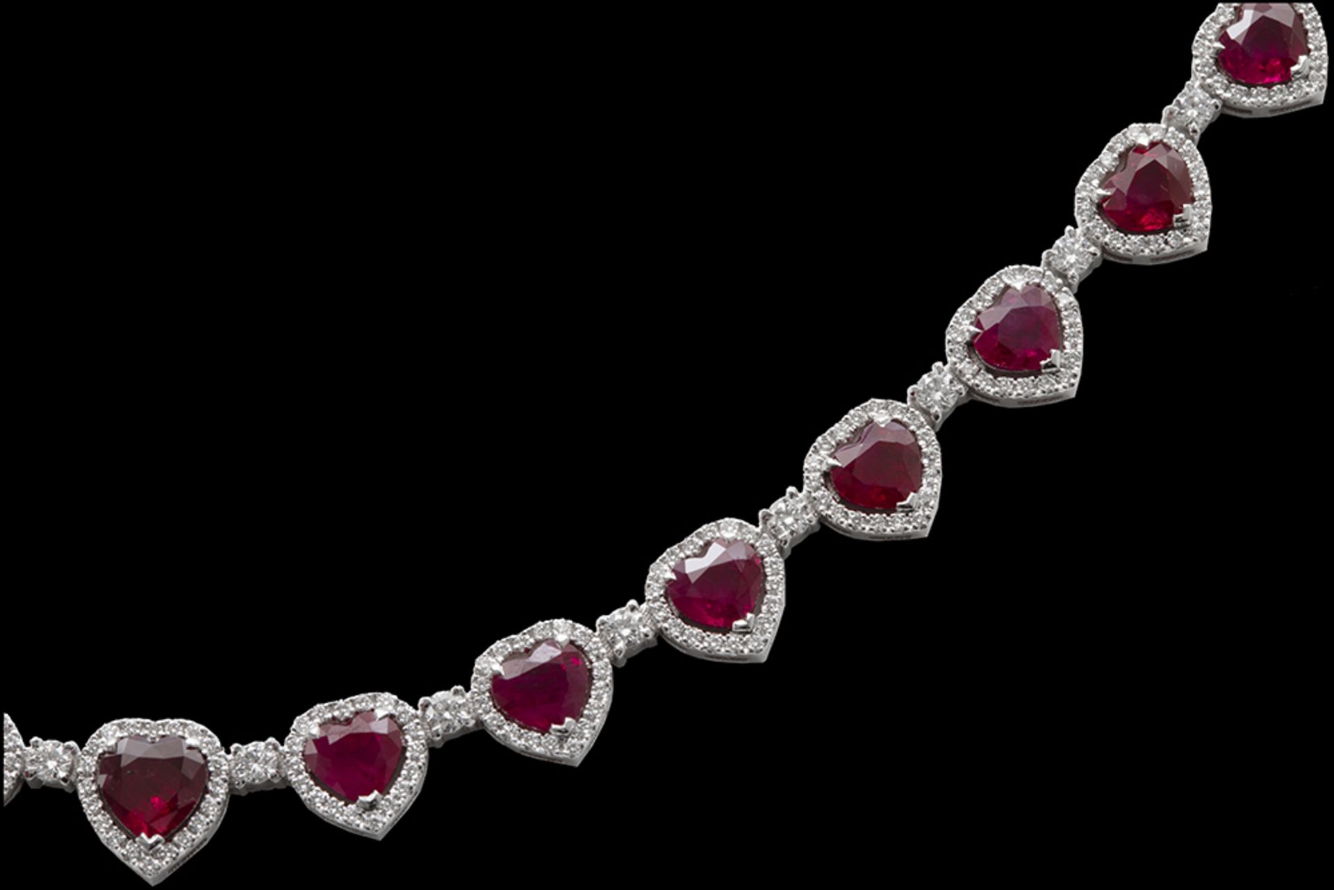 superb necklace in white gold (18 carat) with 18 carat of high quality "pigeon blood" rubies and 6, - Bild 3 aus 4