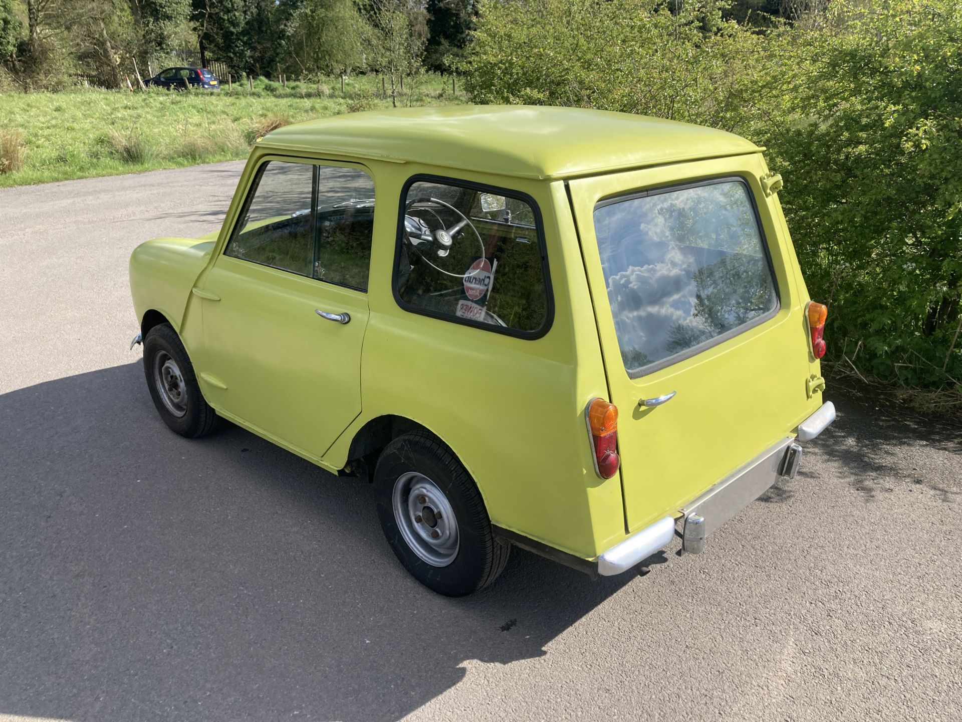 1962 Mini Van Custom Shorty - Image 6 of 11