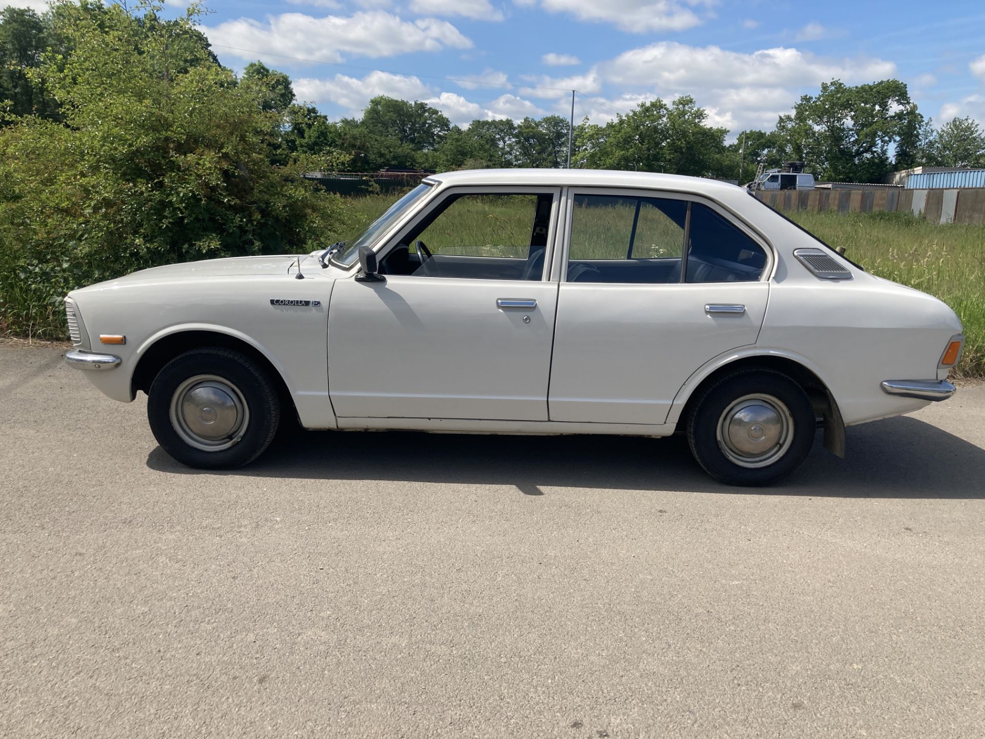 1976 Toyota Corolla - Image 2 of 9