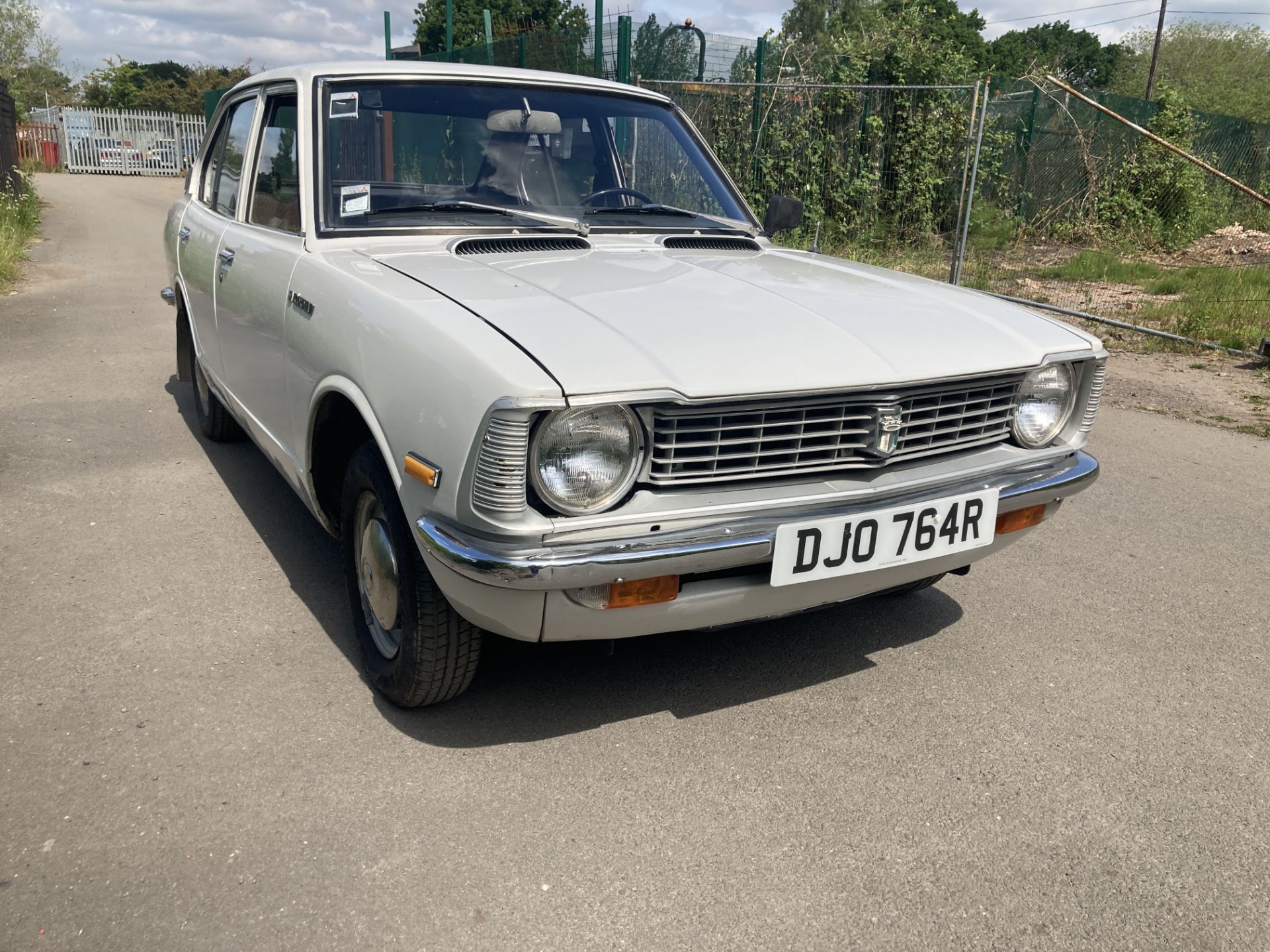 1976 Toyota Corolla - Image 5 of 9