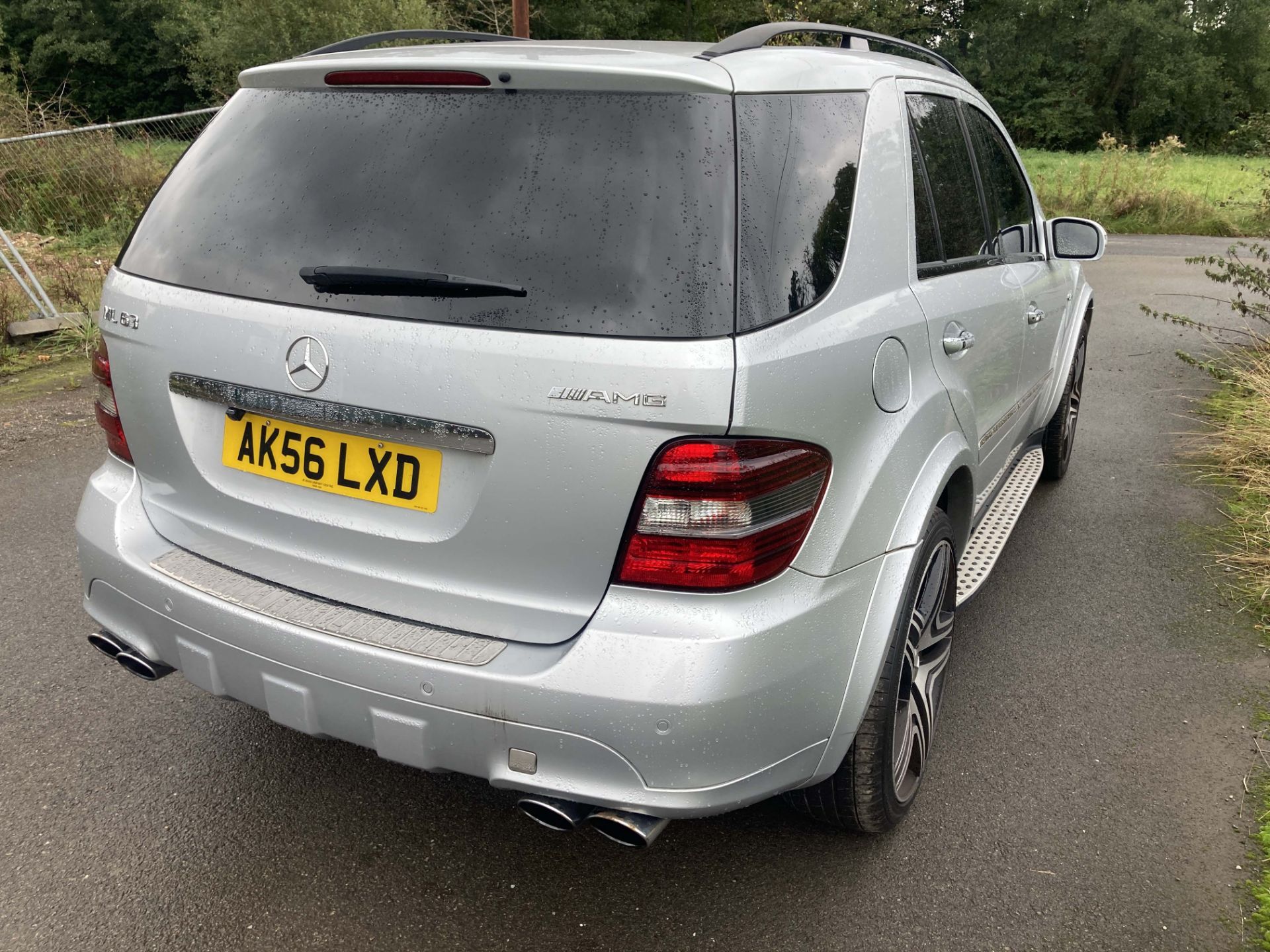 2006 Mercedes ML63 AMG - Image 12 of 12