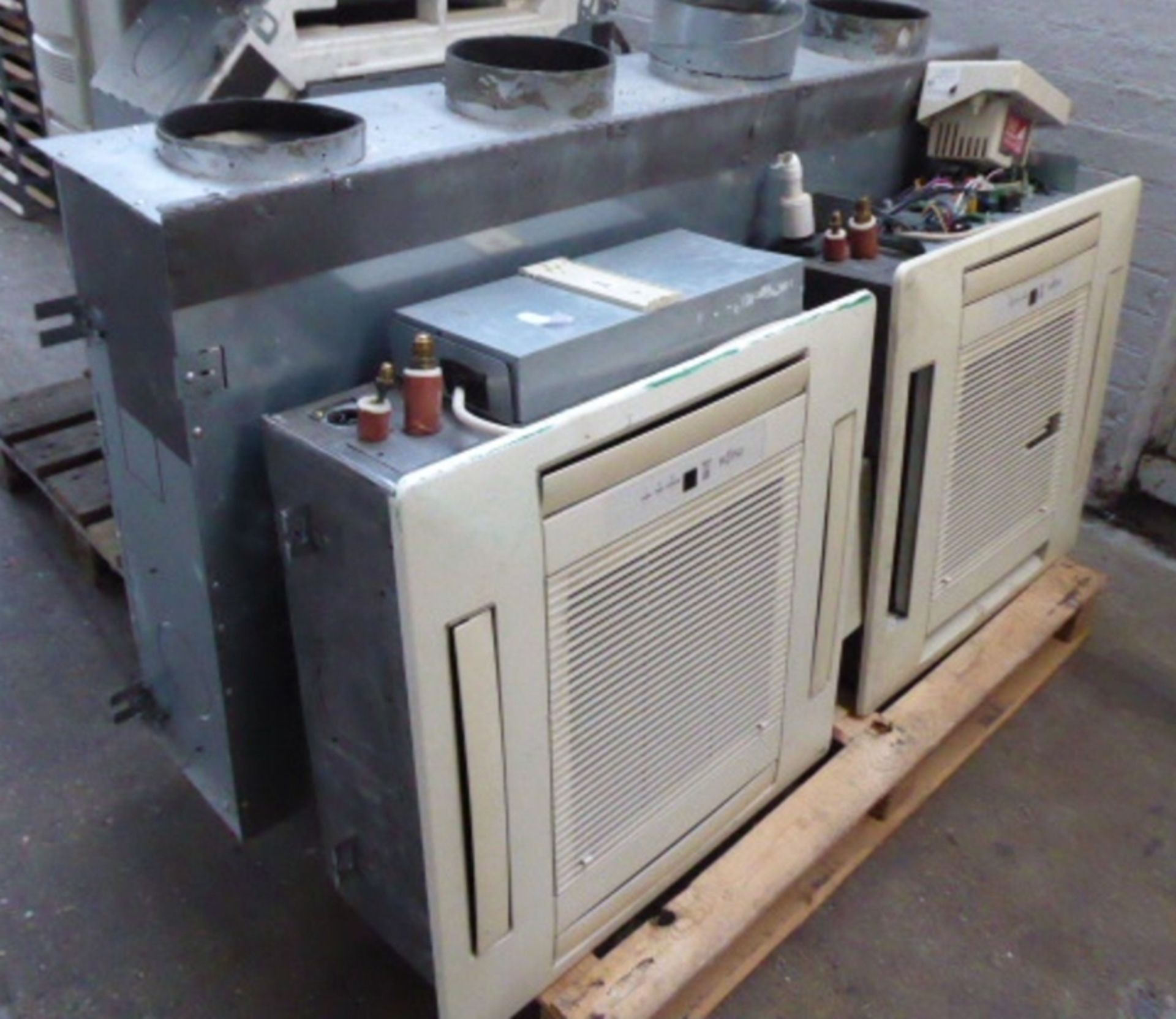 MITSUBISHI AIR CONDITIONING UNIT WITH 3 OTHER INTERNAL UNITS AND AIR EXCHANGE UNITS NO RESERVE - Image 2 of 2