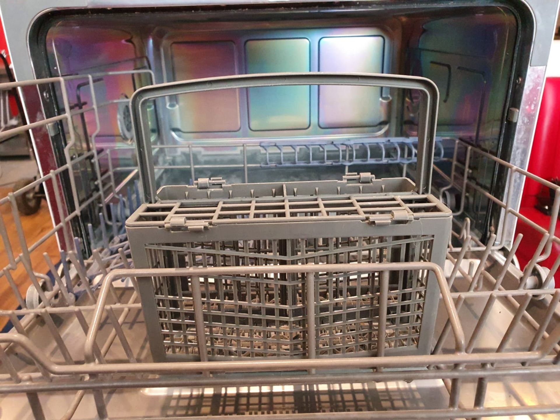 DISHWASHER - Image 3 of 5