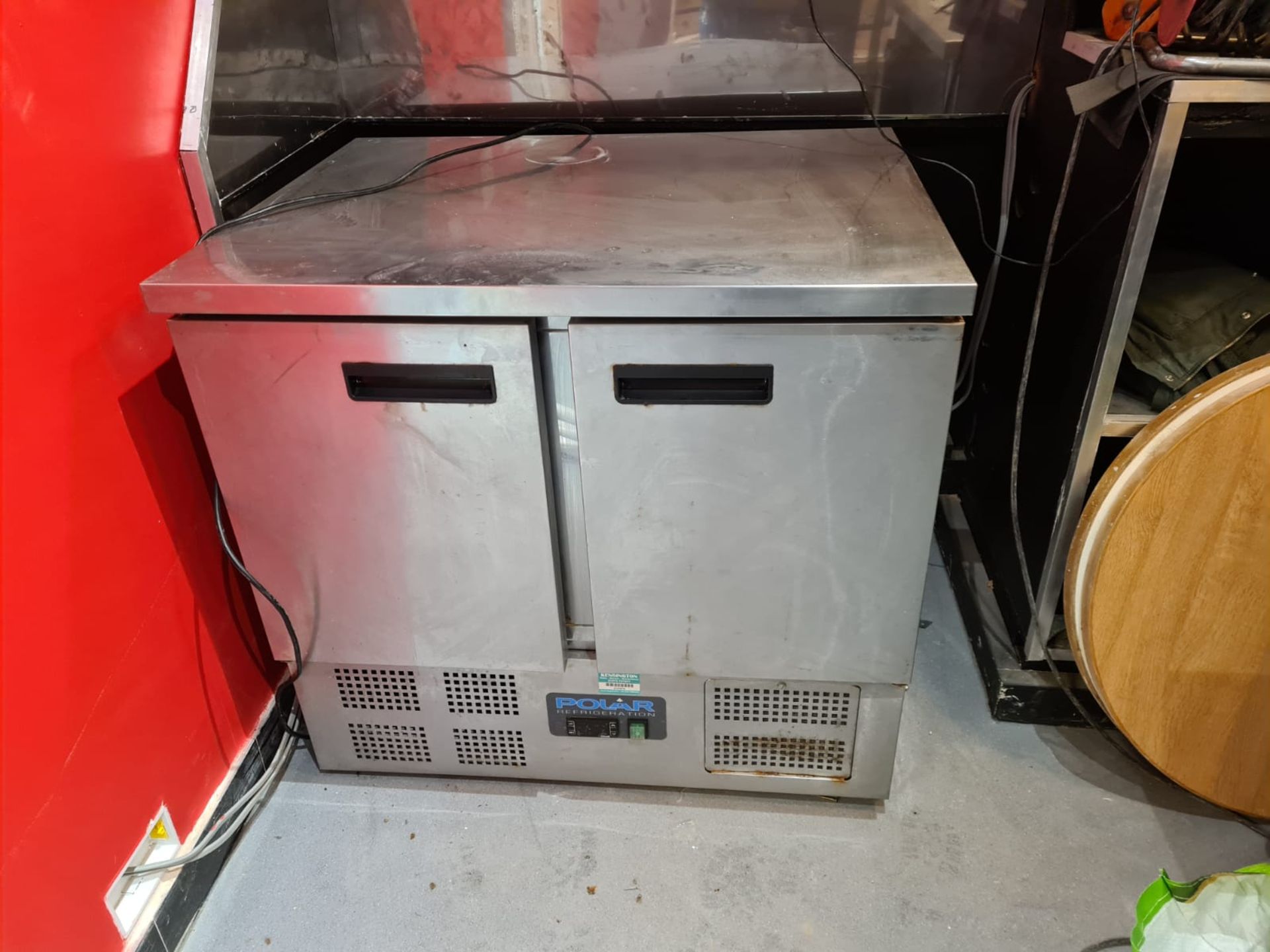 POLAR UNDER COUNTER RESTAURANT DOUBLE FRIDGE 240V WORKING NO RESERVE