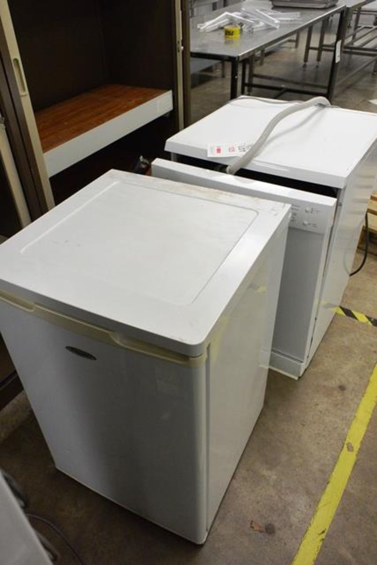 Bosch 516 P1B dishwsher and Fridgemaster undercounter refrigerator