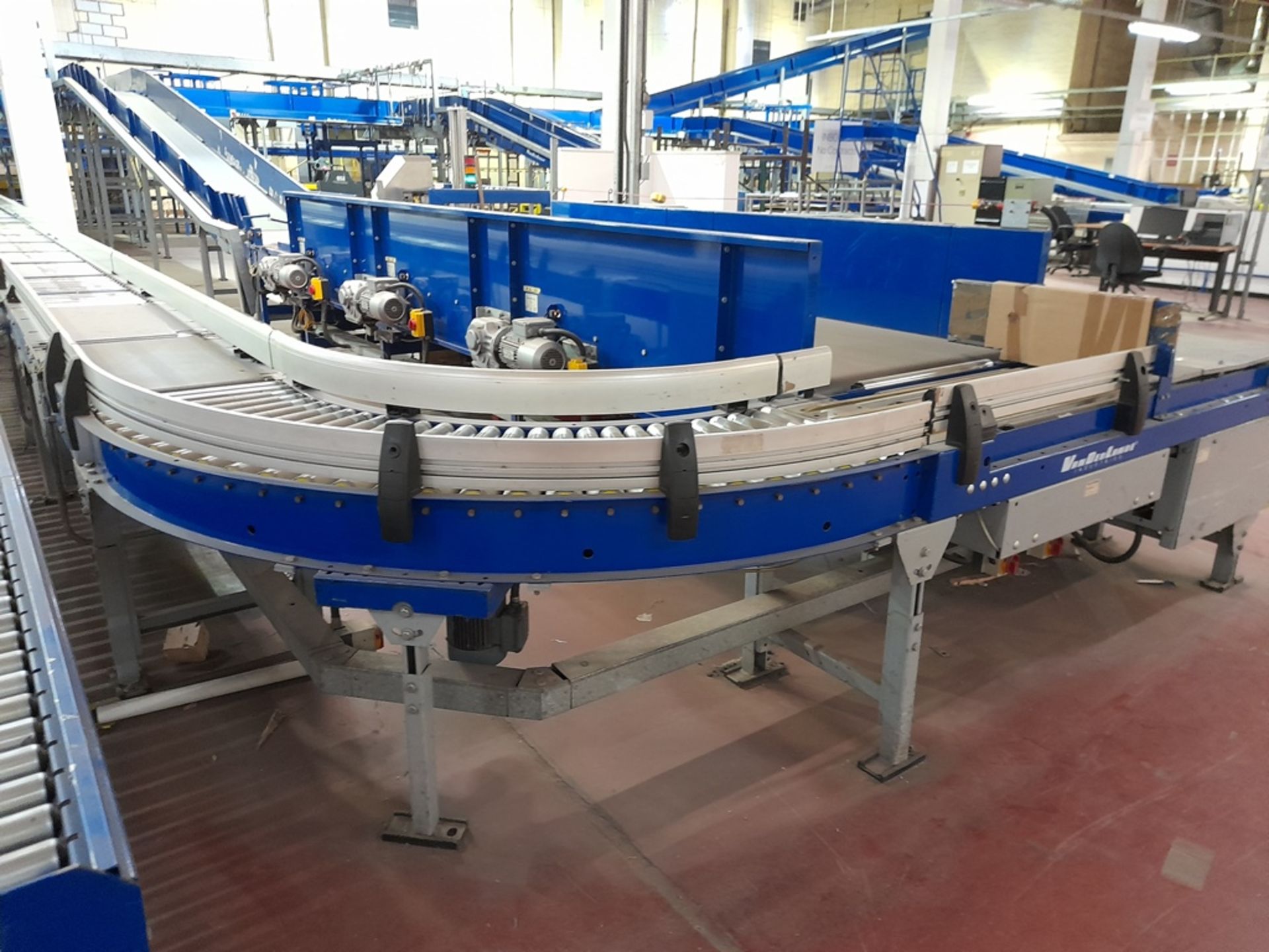 Unloading and data catchment: Line 3 - Approx 12 various conveyors, belt & roller, straight, angled, - Image 11 of 16