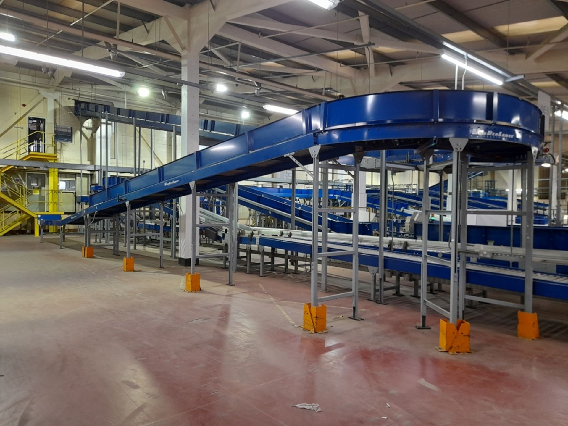 Unloading and data catchment: Line 5 - Approx 12 various conveyors, belt & roller, straight, angled, - Image 14 of 15