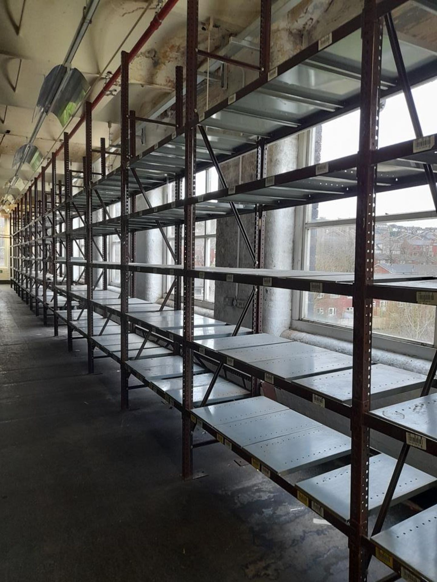 Light duty metal storage shelving racking - 35 bays, each with 4 pairs of beams and various - Image 5 of 13
