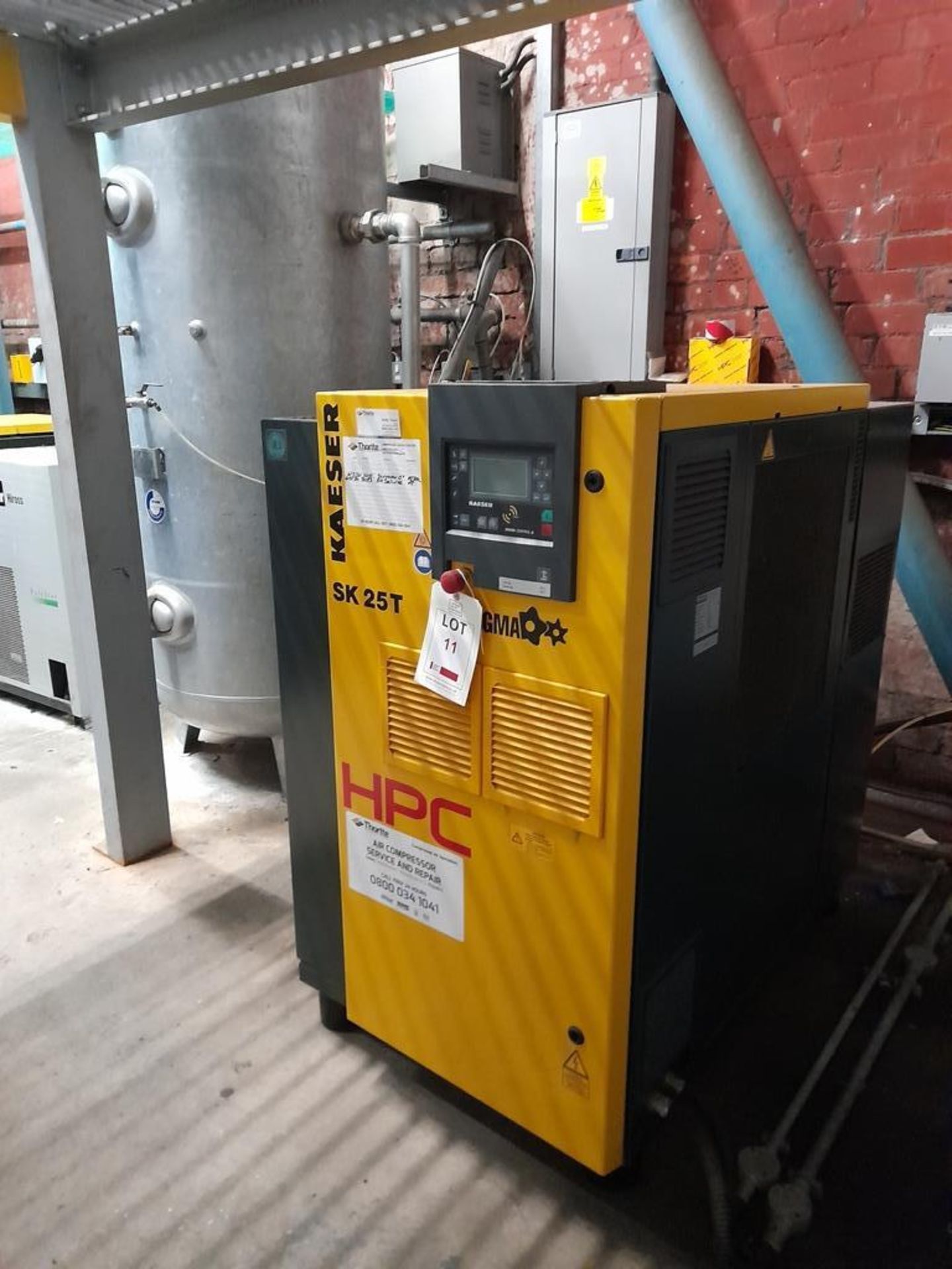 Kaeser HPC SK25 T SFC packaged air compressor, Serial no. 7577, Year 2016, with HPC OW12 oil/water - Image 4 of 7