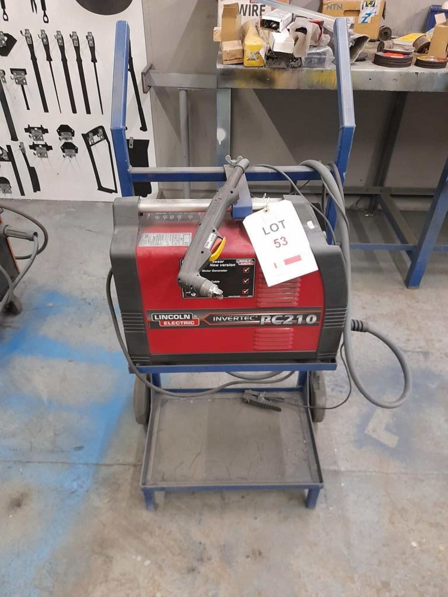 Lincoln Electric PC210 invertor plasma cutter, with LC25 torch, Serial no. P1161004505, with
