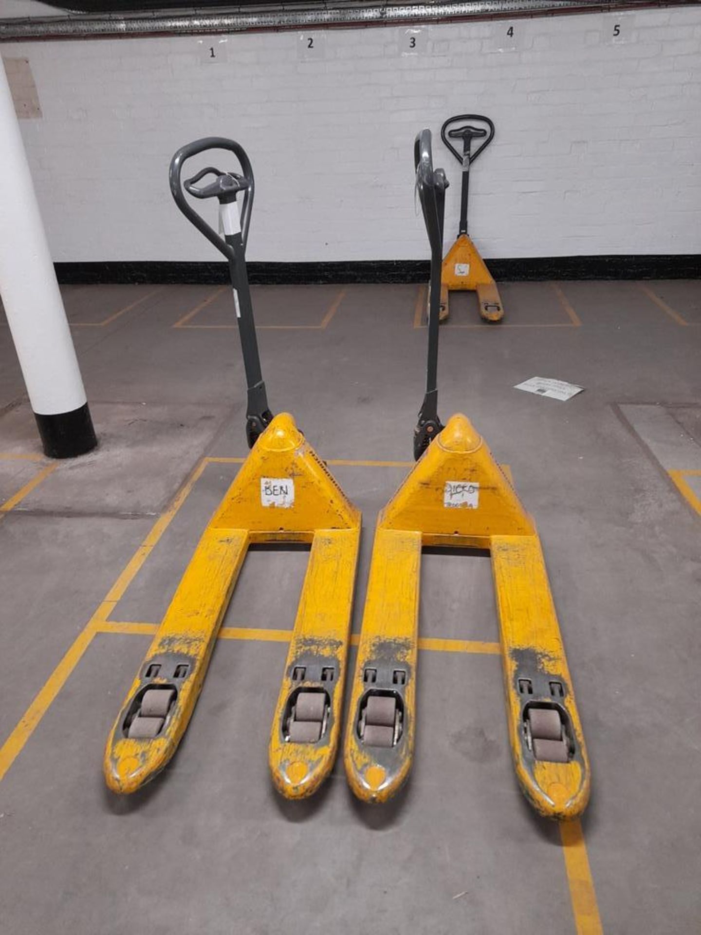 2 - Jungheinrich pallet truck