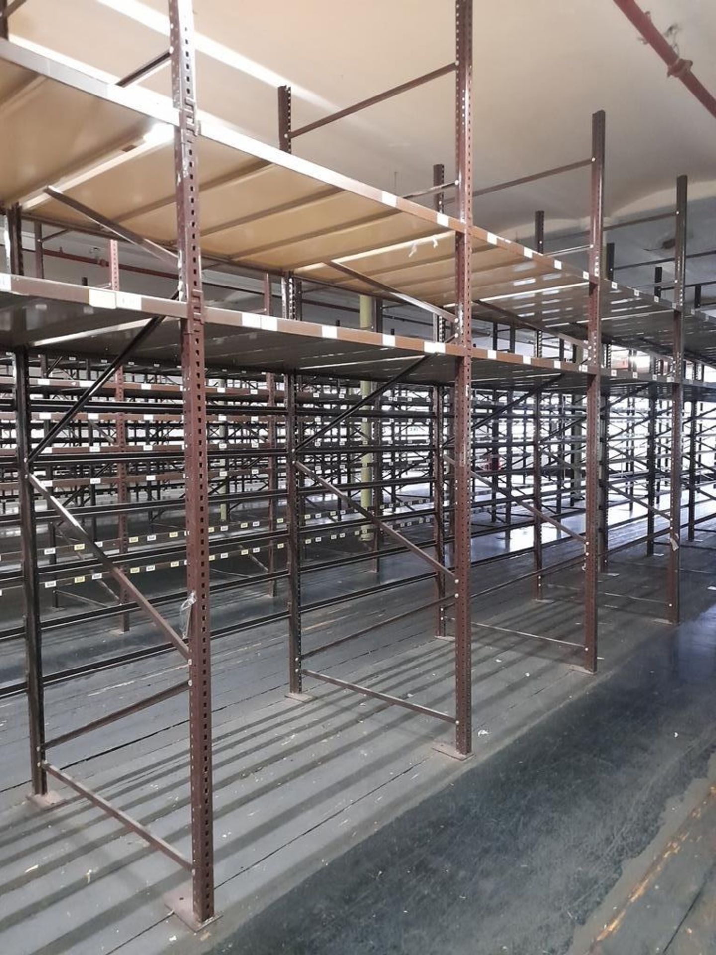 Light duty metal storage shelving racking - 50 uprights, with 250 pairs of beams and and - Image 11 of 12