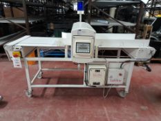 SafeLine conveyor metal detector