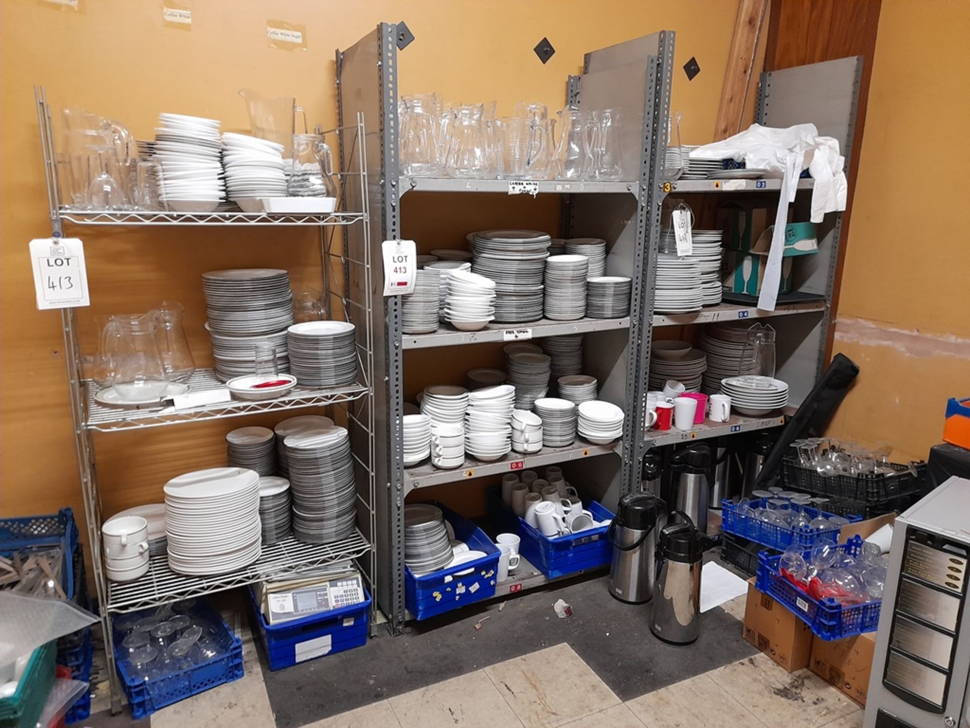 Quantity of crockery, glassware etc., as lotted