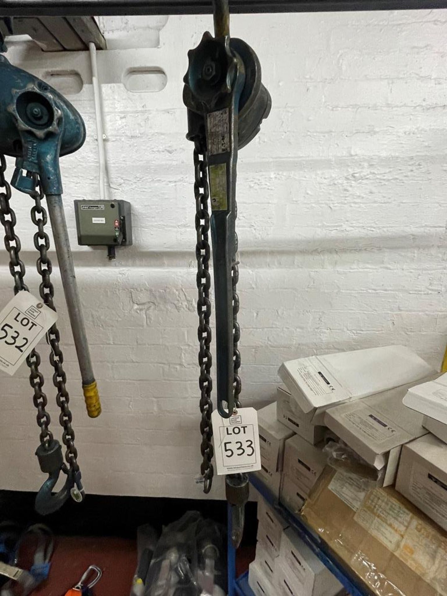 Yale 3ton hoist, s/n 22694. NB: This item has no record of Thorough Examination. The purchaser