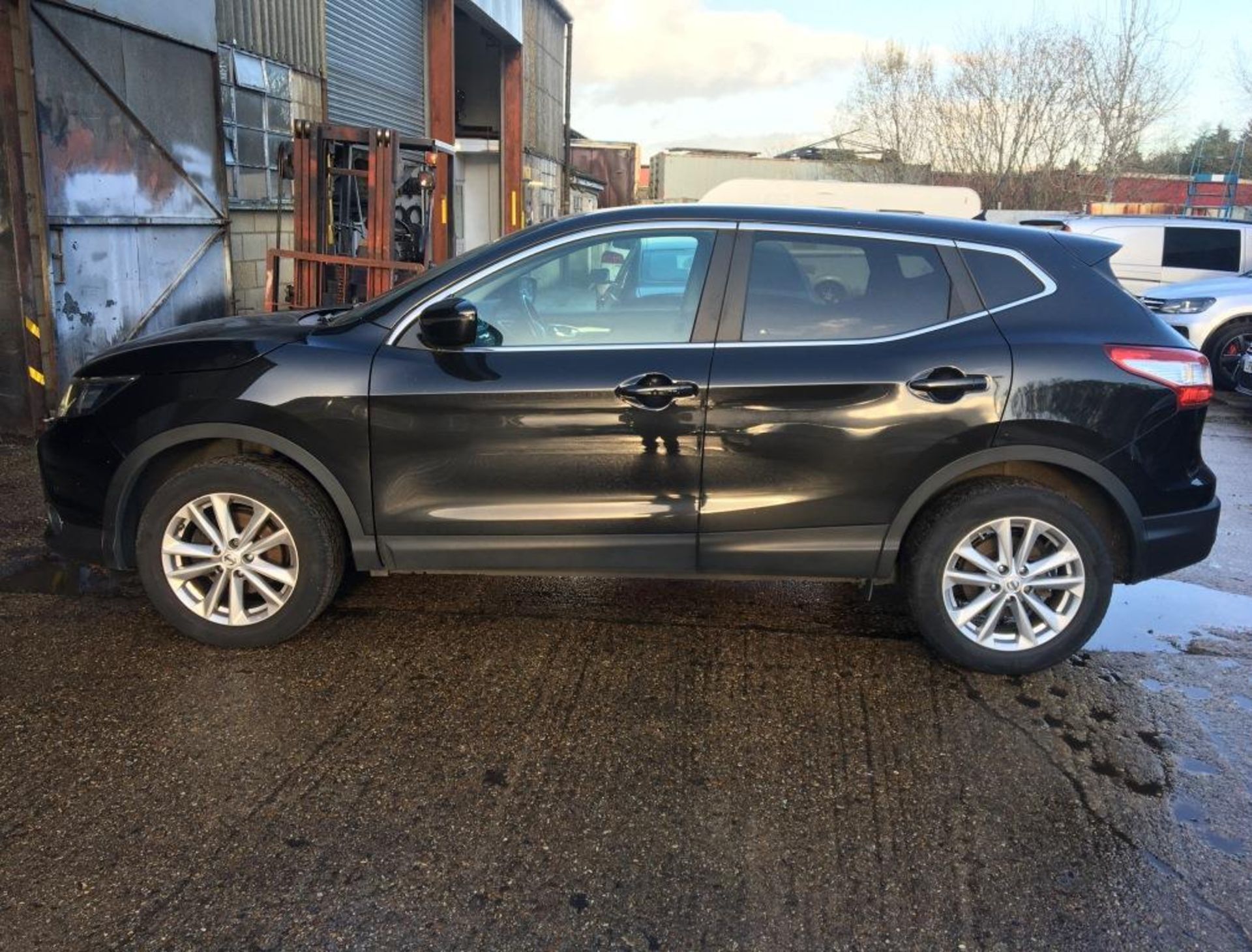 Nissan Qashqai Acenta Premium DCI 5 door hatchback car (64 plate) - Image 2 of 19