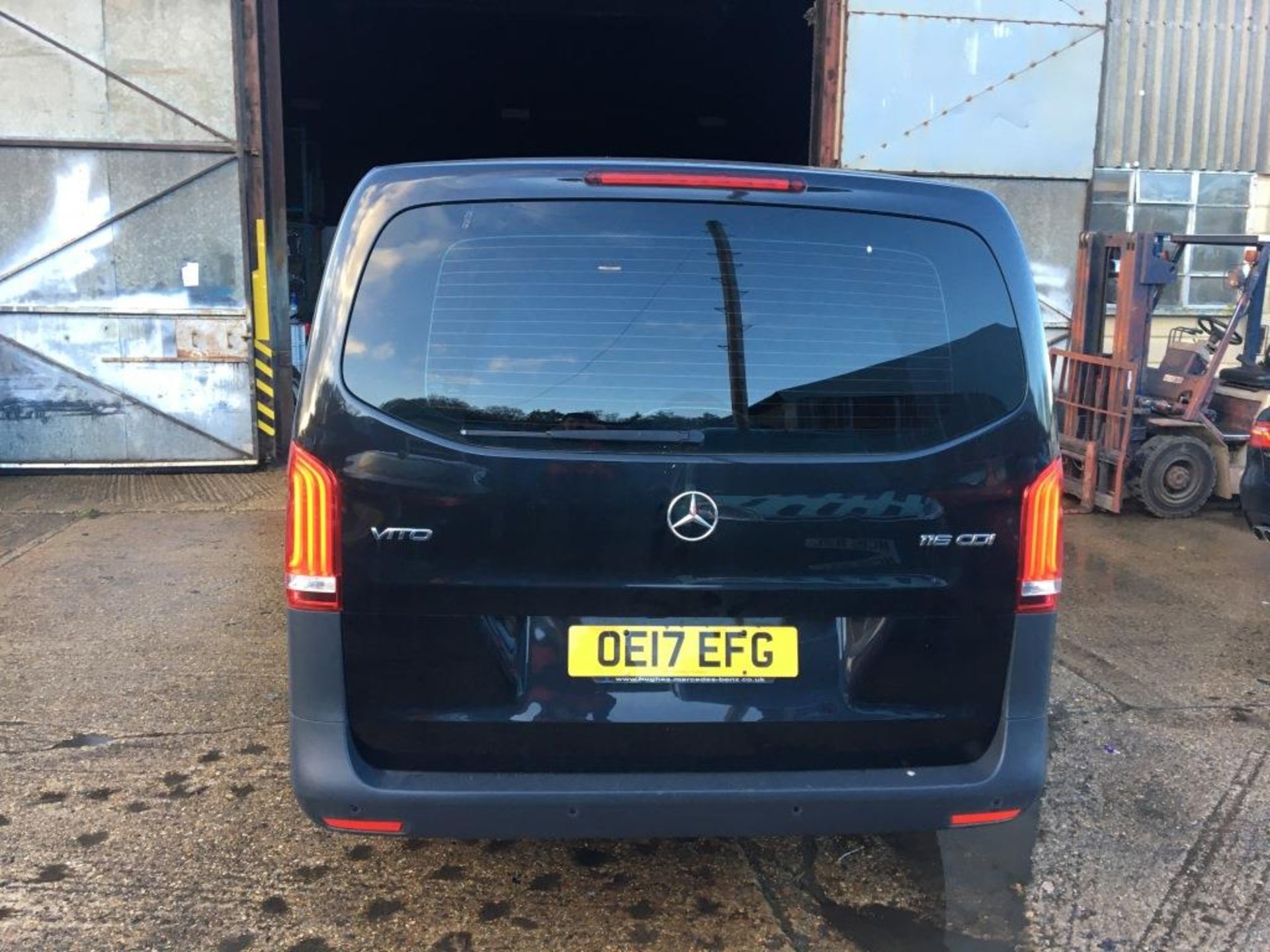 Mercedes Benz Vito 116 Bluetec crew van (17 plate) - Image 4 of 27