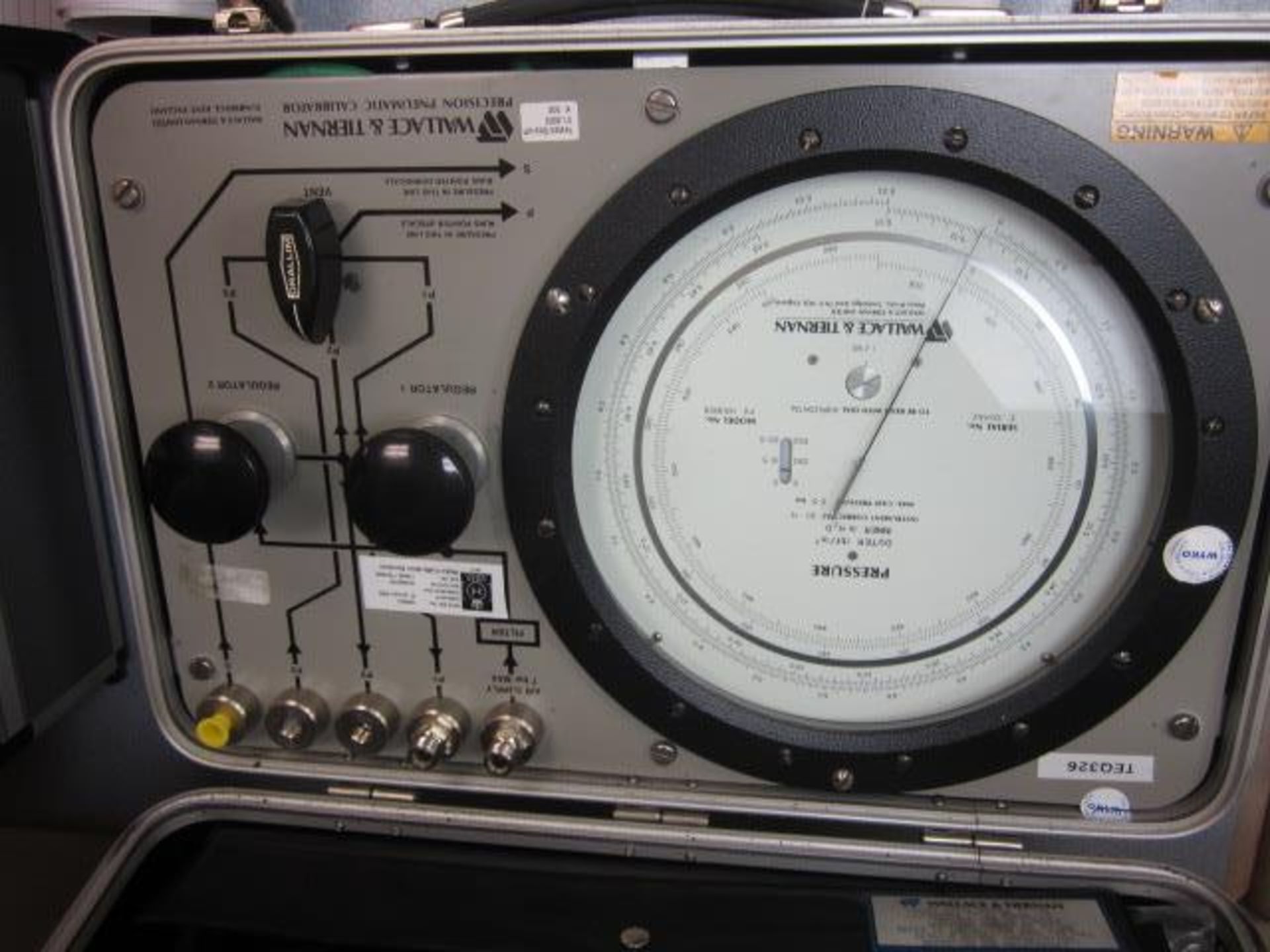 Wallace & Tiernan FA-145930B precision pneumatic calibrator, serial no. I-20462 - Image 2 of 3