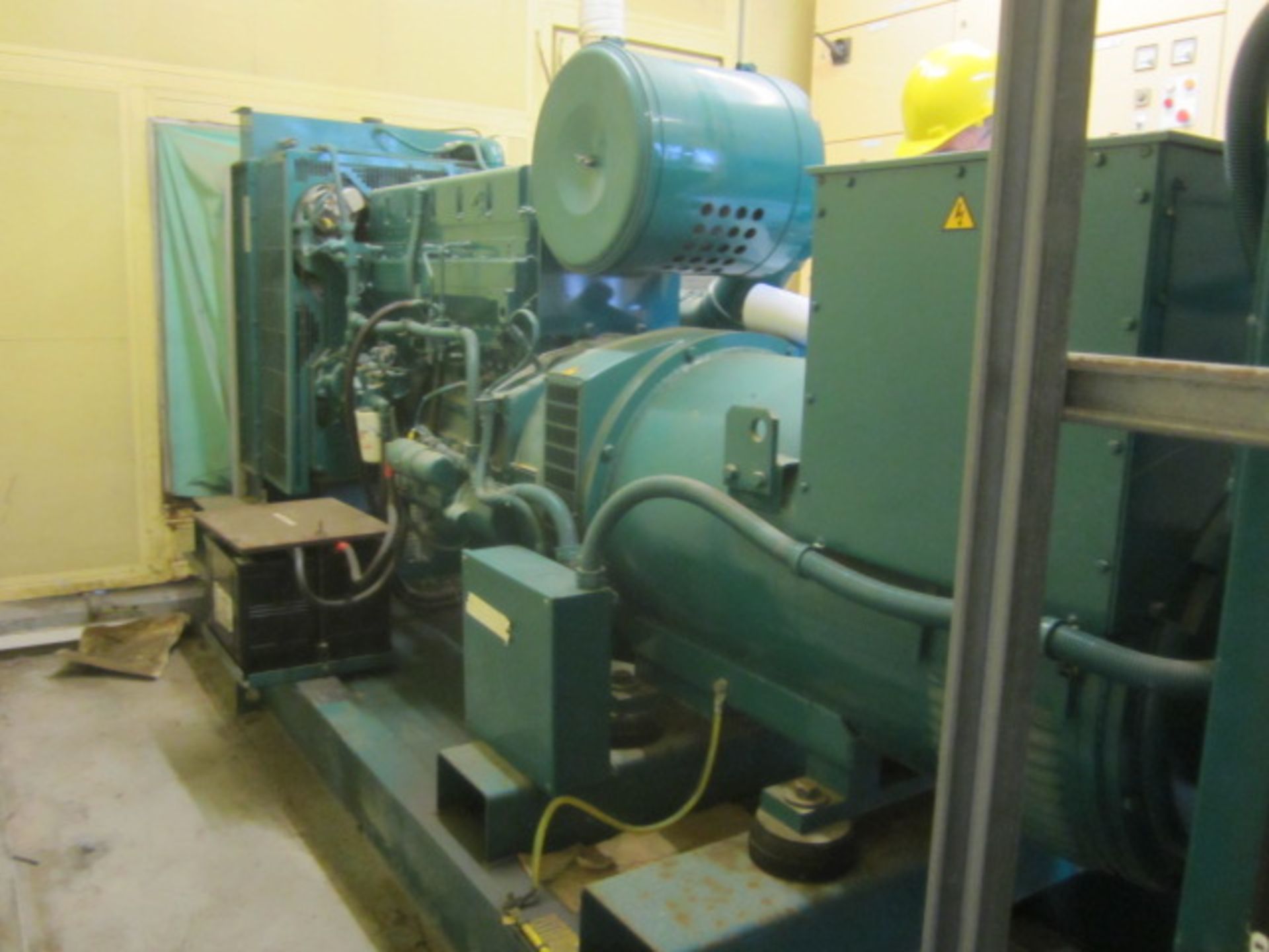 Petbow 233kva generating set, type AHCF186, serial no. 69157, control system type PH250 (1994), with