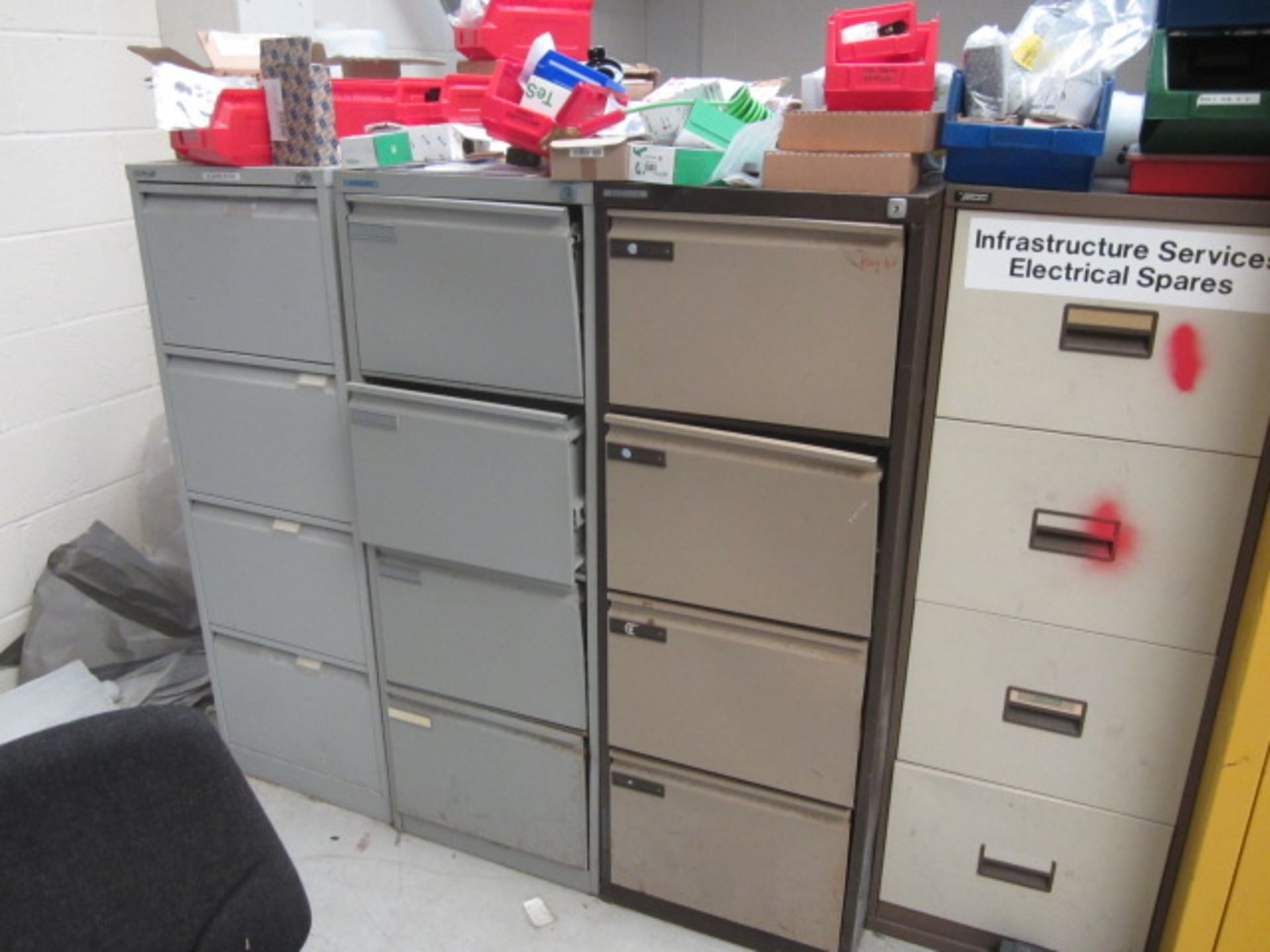 Eight assorted 4 drawer filing cabinets - Image 2 of 3