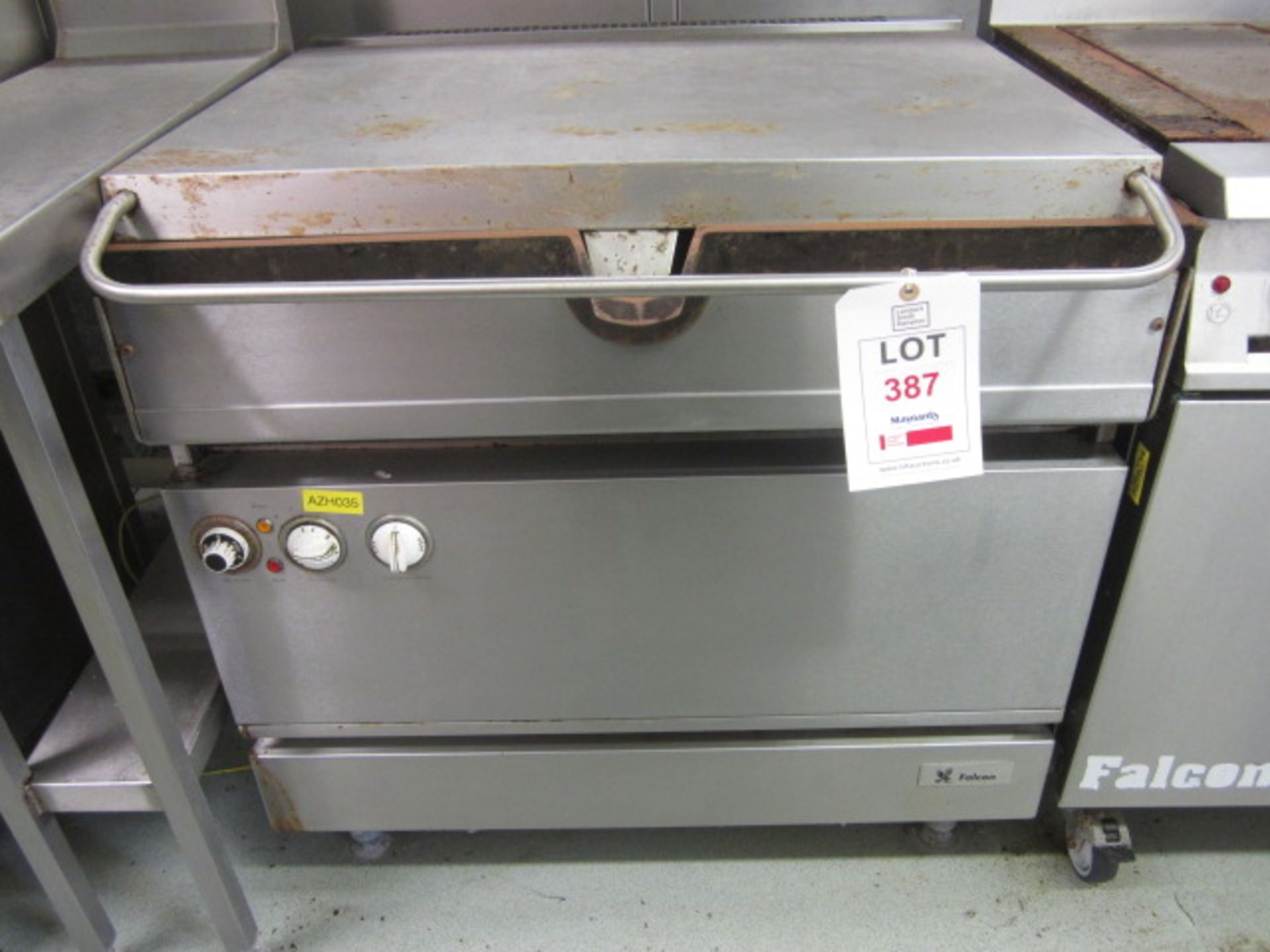 Falcon stainless steel electric bratt pan, 800mm x 900mm x H920mm - Disconnection to be undertaken