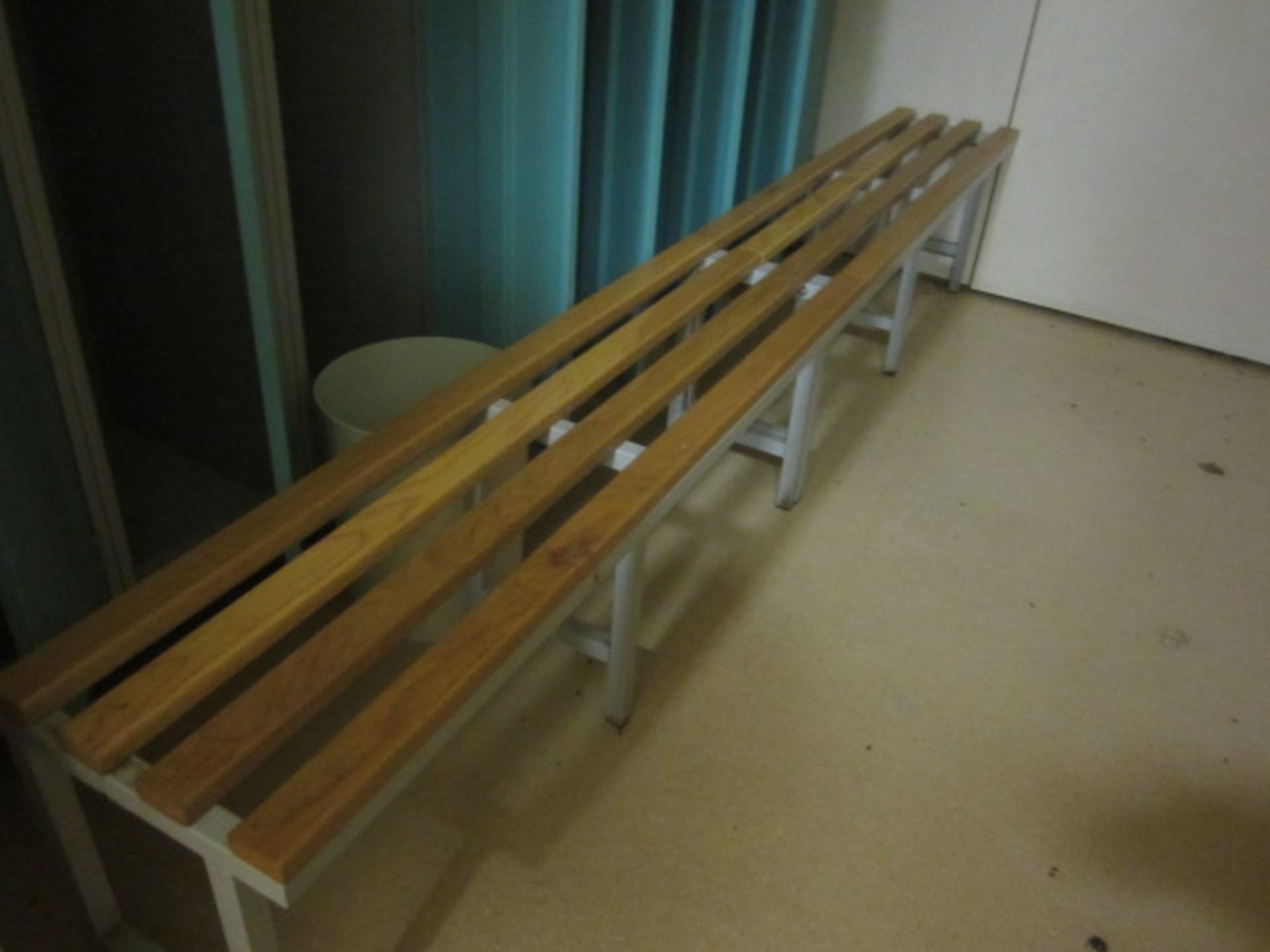 Eight metal single door personnel lockers and slatted bench - Image 2 of 3