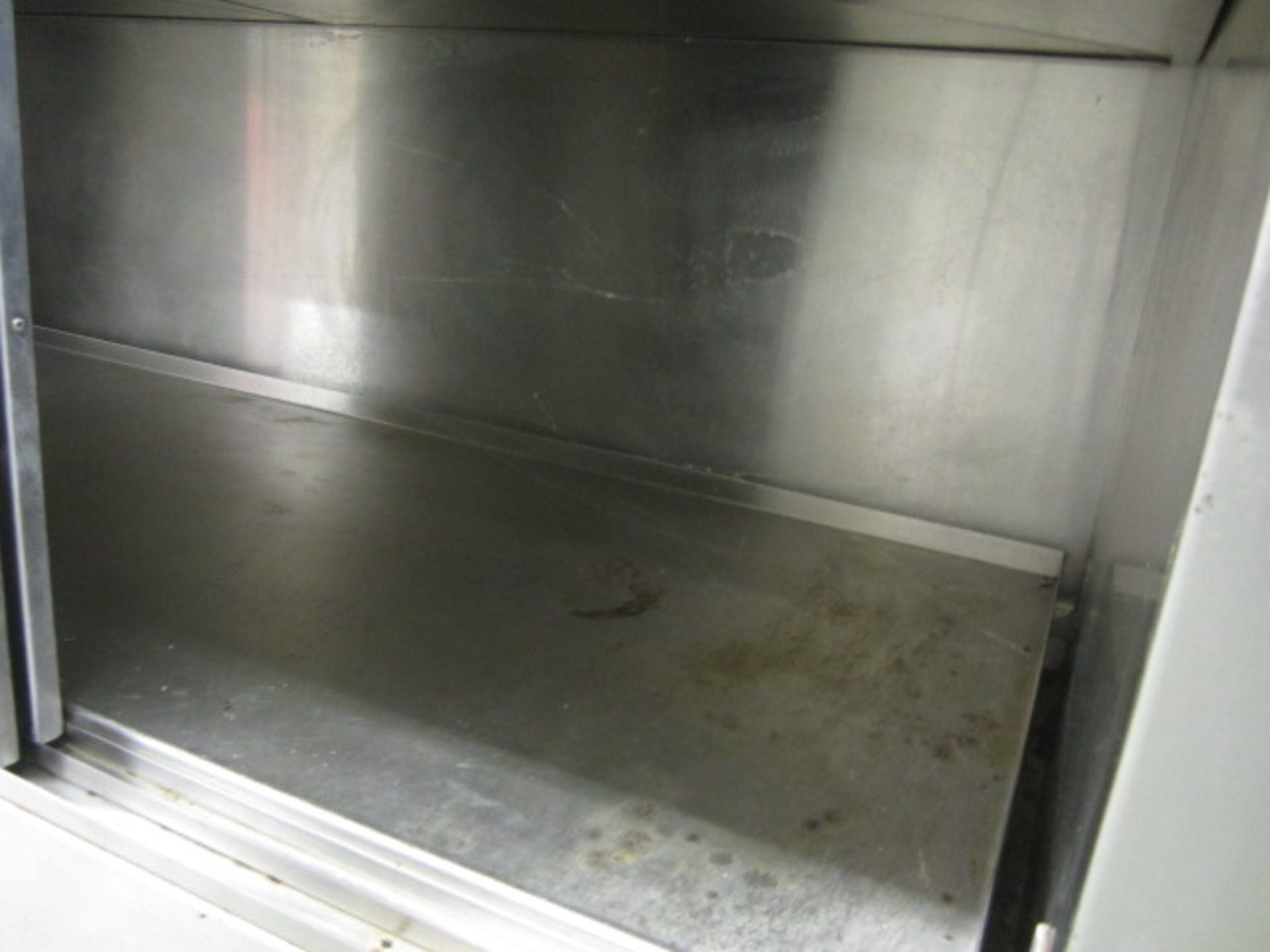 Unbadged stainless steel serving counter comprising 3 section Bain Marie, warming lamps, and hot - Image 7 of 13