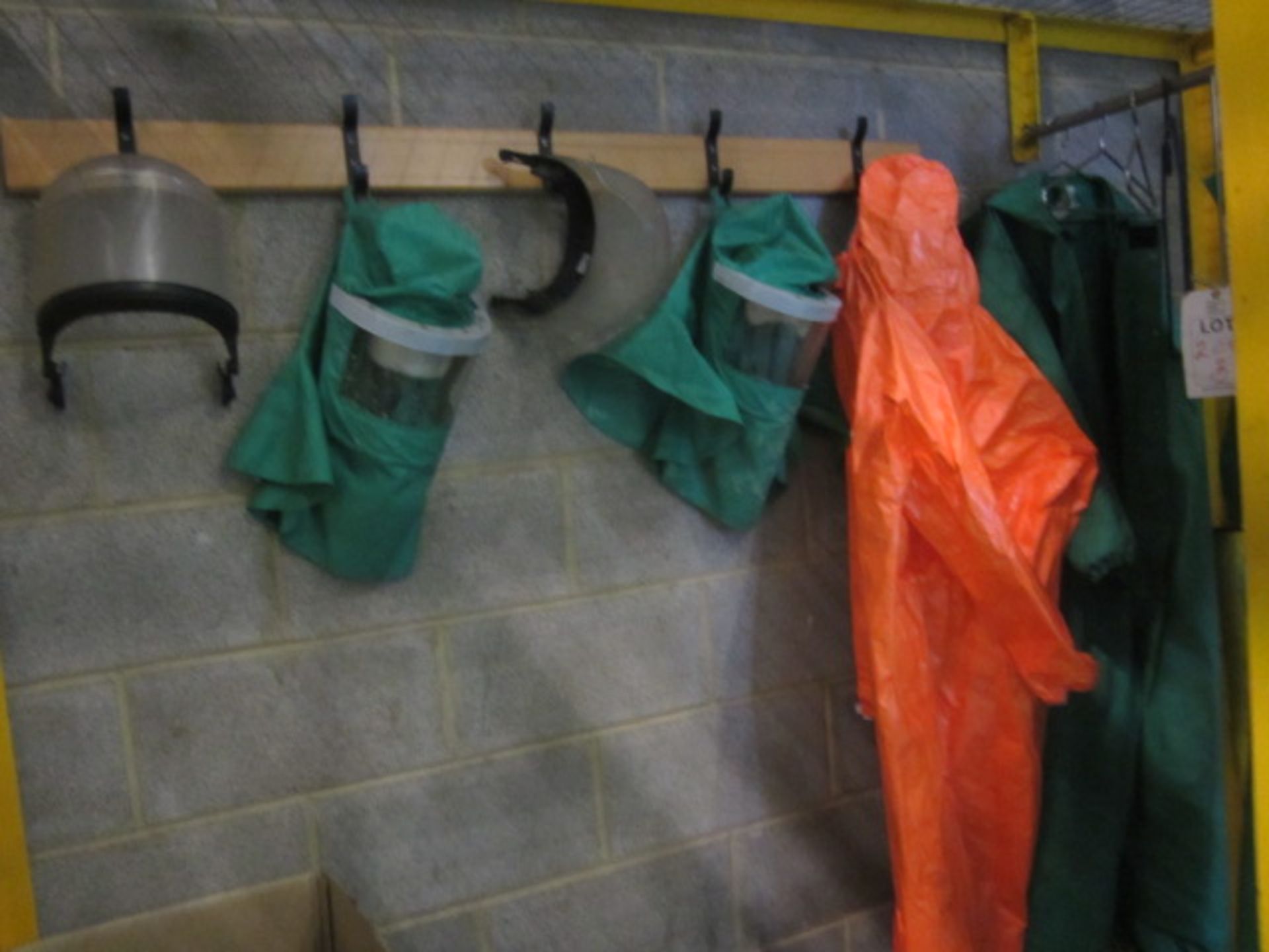 Quantity of Chemmantor chemical protection rinse dry body suits & hood - Image 8 of 8