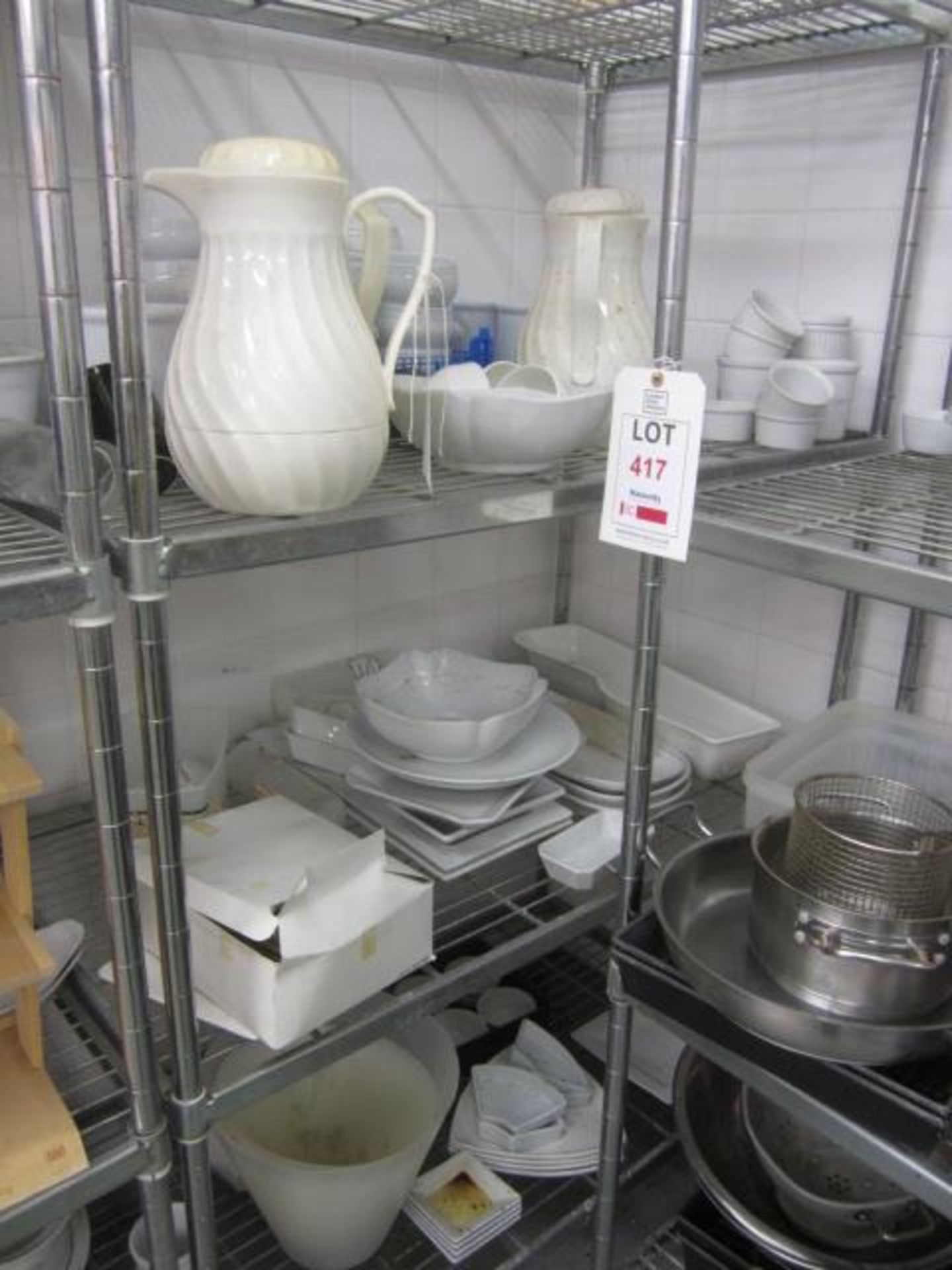 Quantity of assorted chinaware including plates, cups, saucers, jugs, serving bowls, etc., - Image 5 of 7