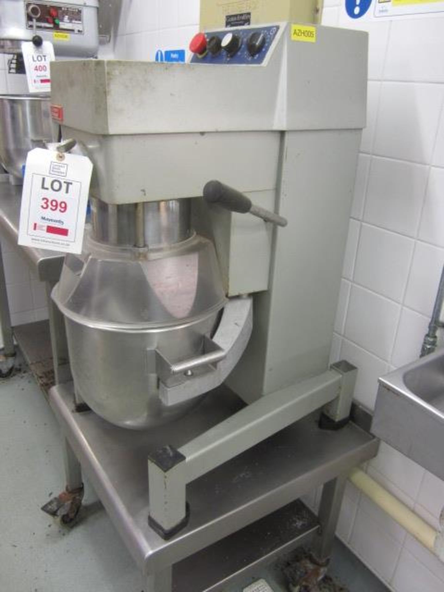 Crypto Peerless commercial bench top mixer - Disconnection to be undertaken by the purchaser - Image 3 of 3