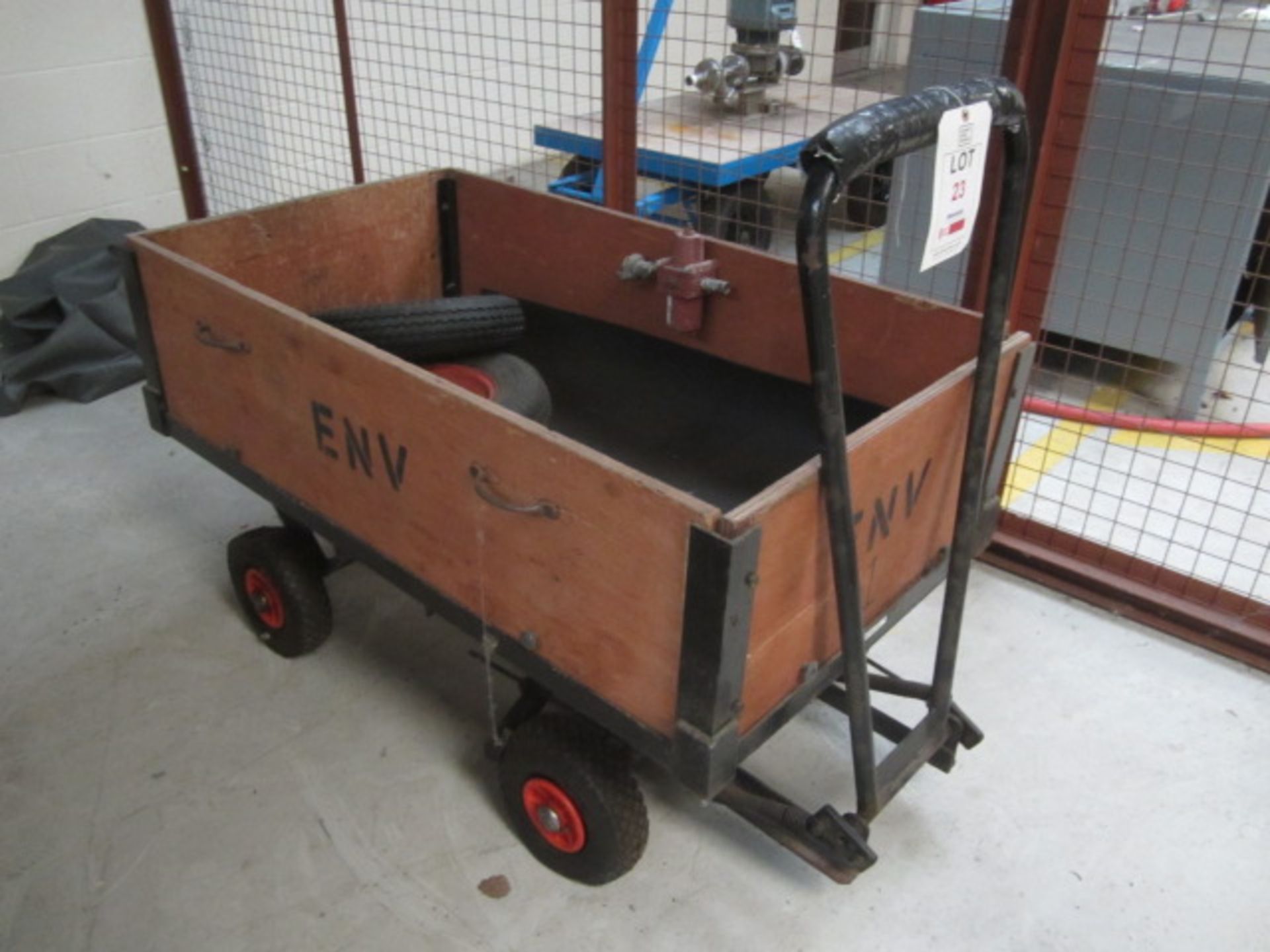 Un-named mobile pedestrian draw Trailer, 1200 x 680mm