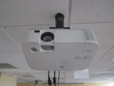 NEC NP23 LP HDMI ceiling mounted projector with remote