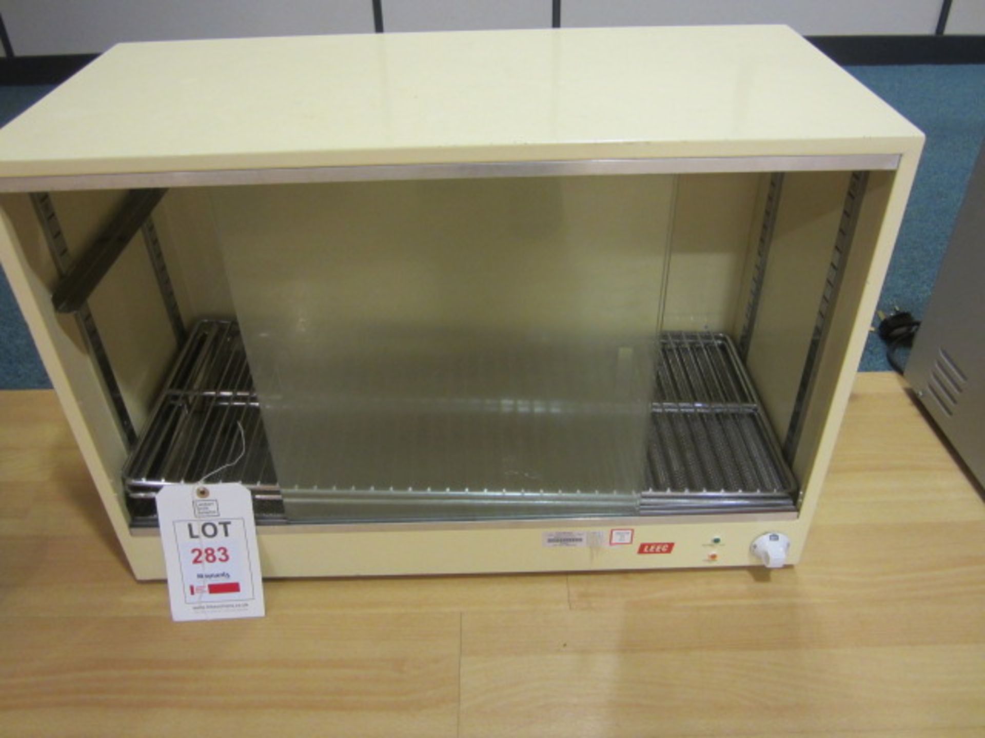 Leec Ltd warming cabinet, model 535, s/n: 02/8/11, 500w