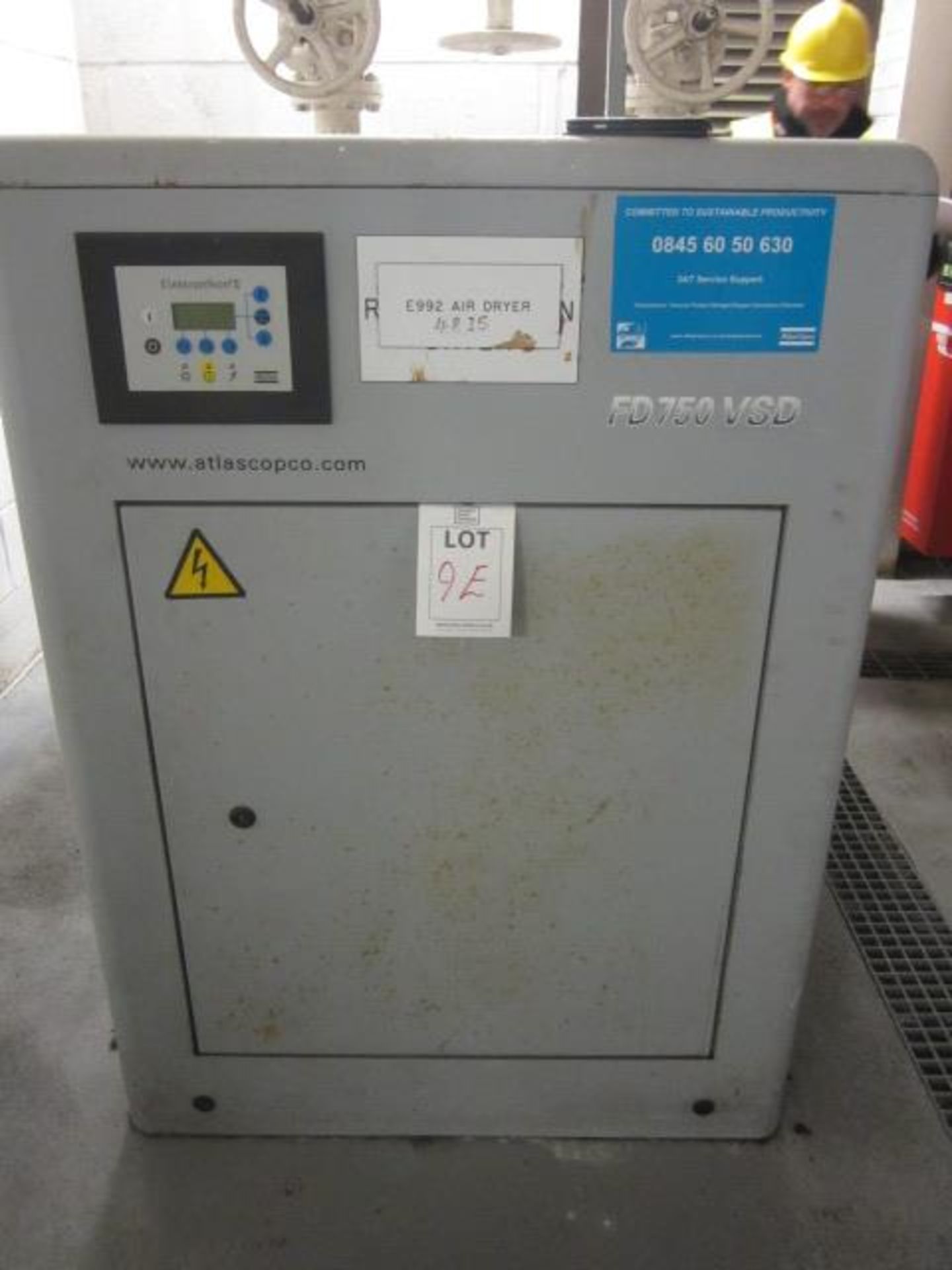 Atlas Copco FD750 VSD air dryer, type FD750A, serial no. 086039 (2004) (Please note: A loading