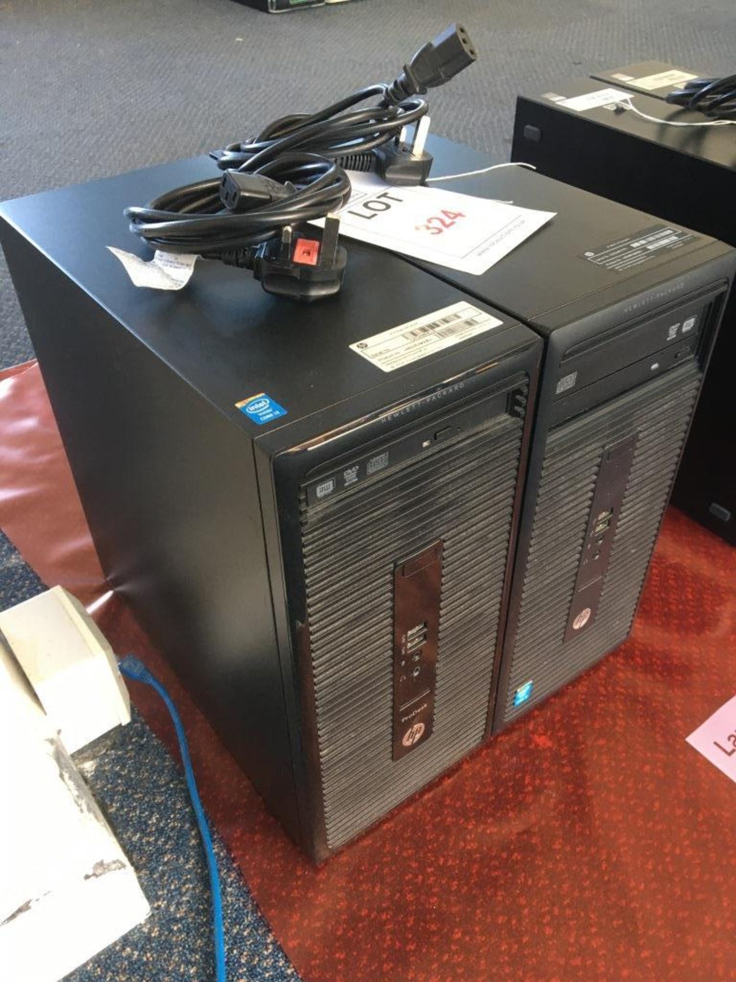 HP ProDesk 400 computer(Windows 8 and Intel i3 processor) Please Note: All HDD and SSD removed - Image 2 of 4