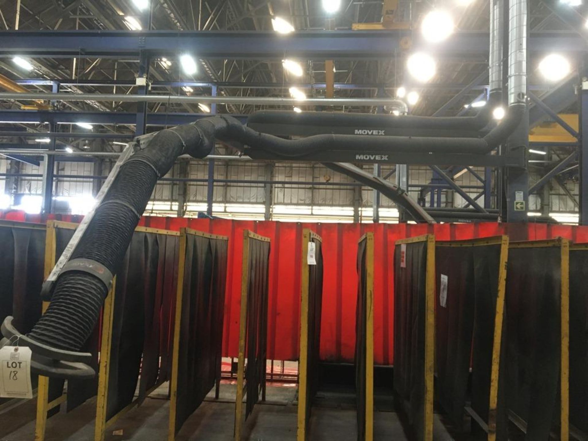 Eighteen Movex fume extraction arms and associated flexible hose ducting - Image 19 of 20