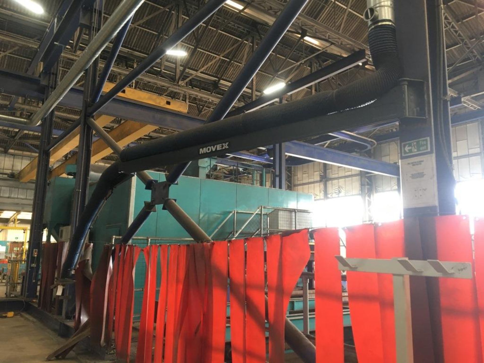 Eighteen Movex fume extraction arms and associated flexible hose ducting - Image 11 of 20