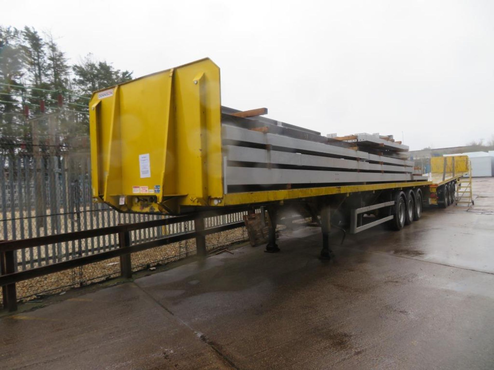 Dennison triaxle trombone extendable trailer, Year: 2016